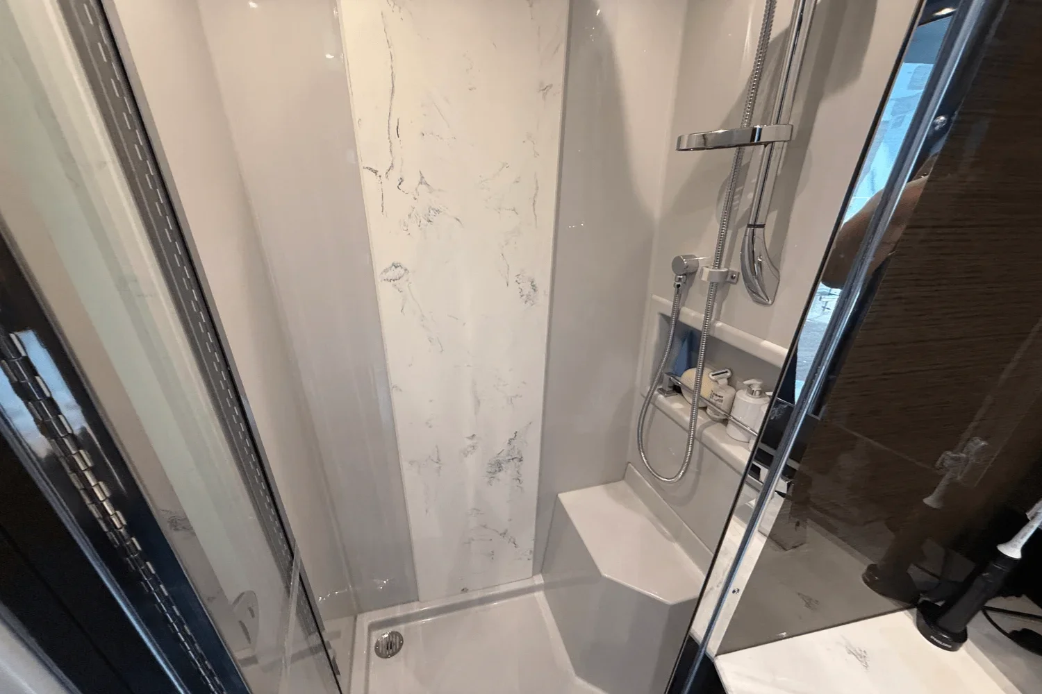 2020 Cruisers Yachts 50 CANTIUS Image Thumbnail #62