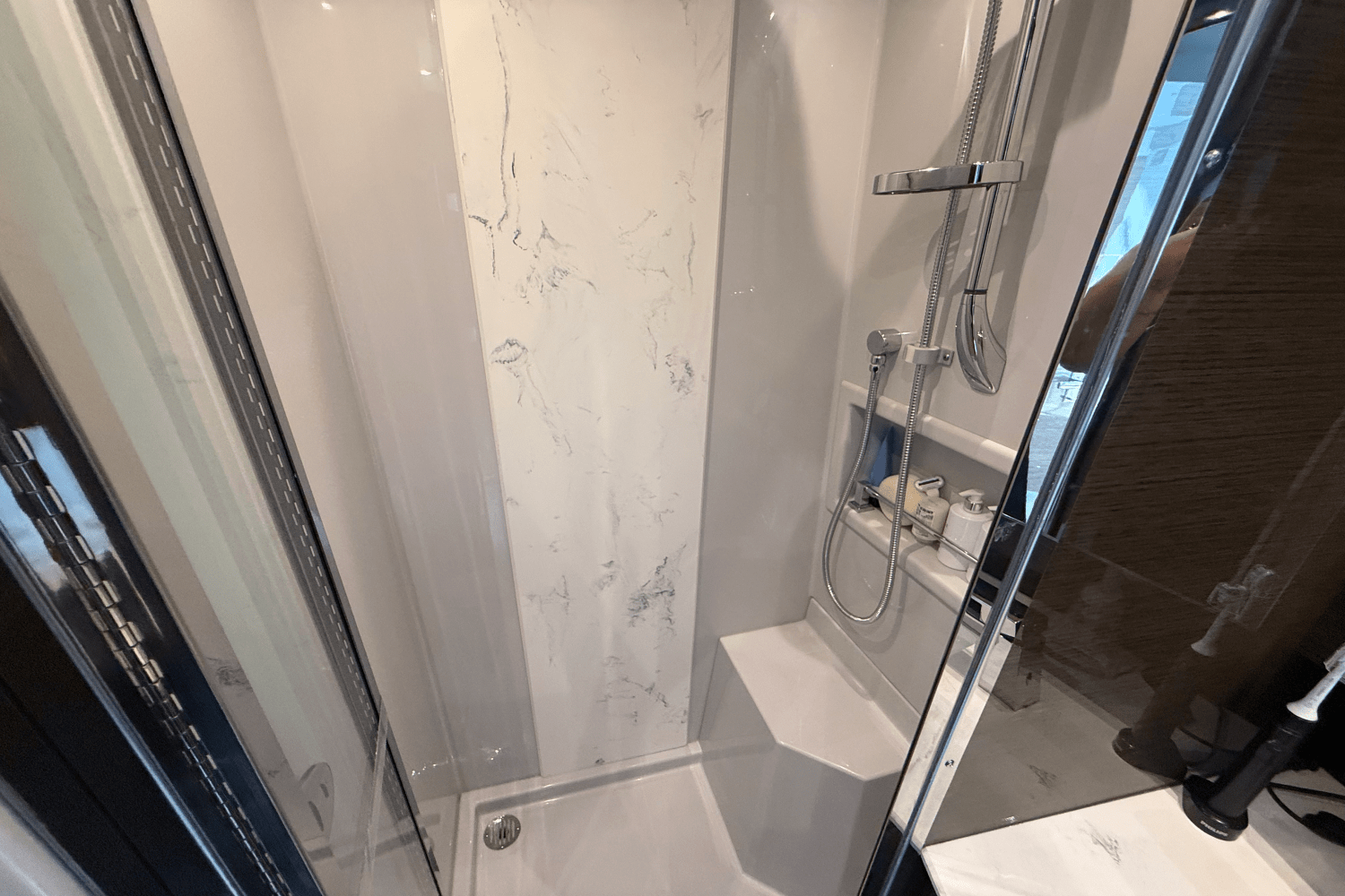 2020 Cruisers Yachts 50 CANTIUS Image Thumbnail #62