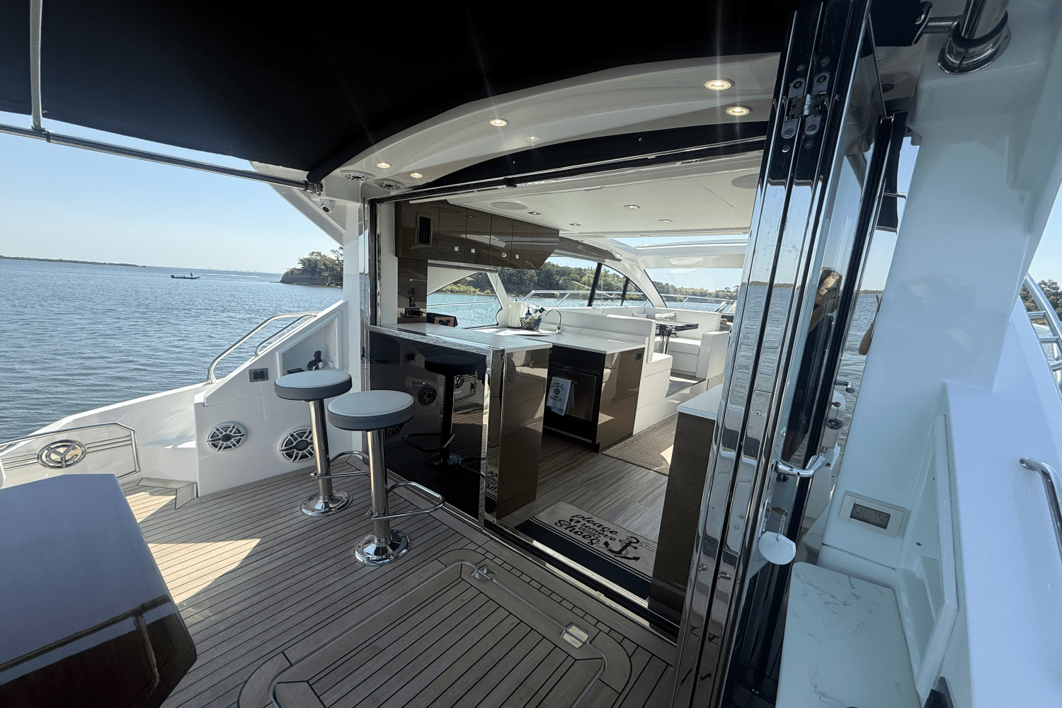 2020 Cruisers Yachts 50 CANTIUS Image Thumbnail #20