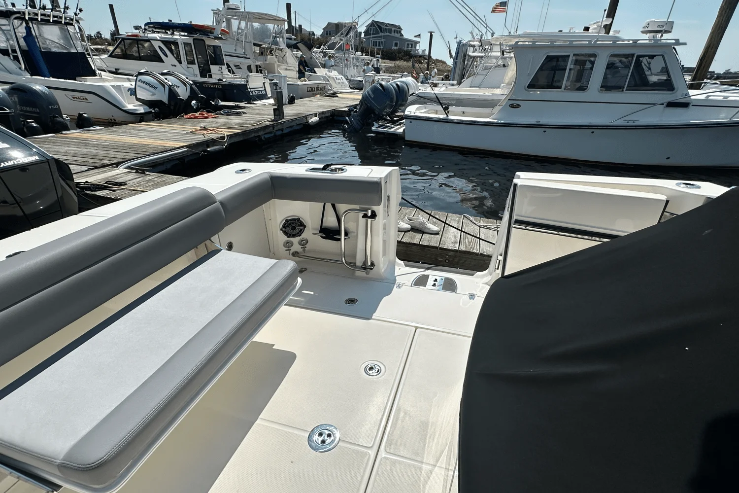 2023 Boston Whaler 330 OUTRAGE Image Thumbnail #13