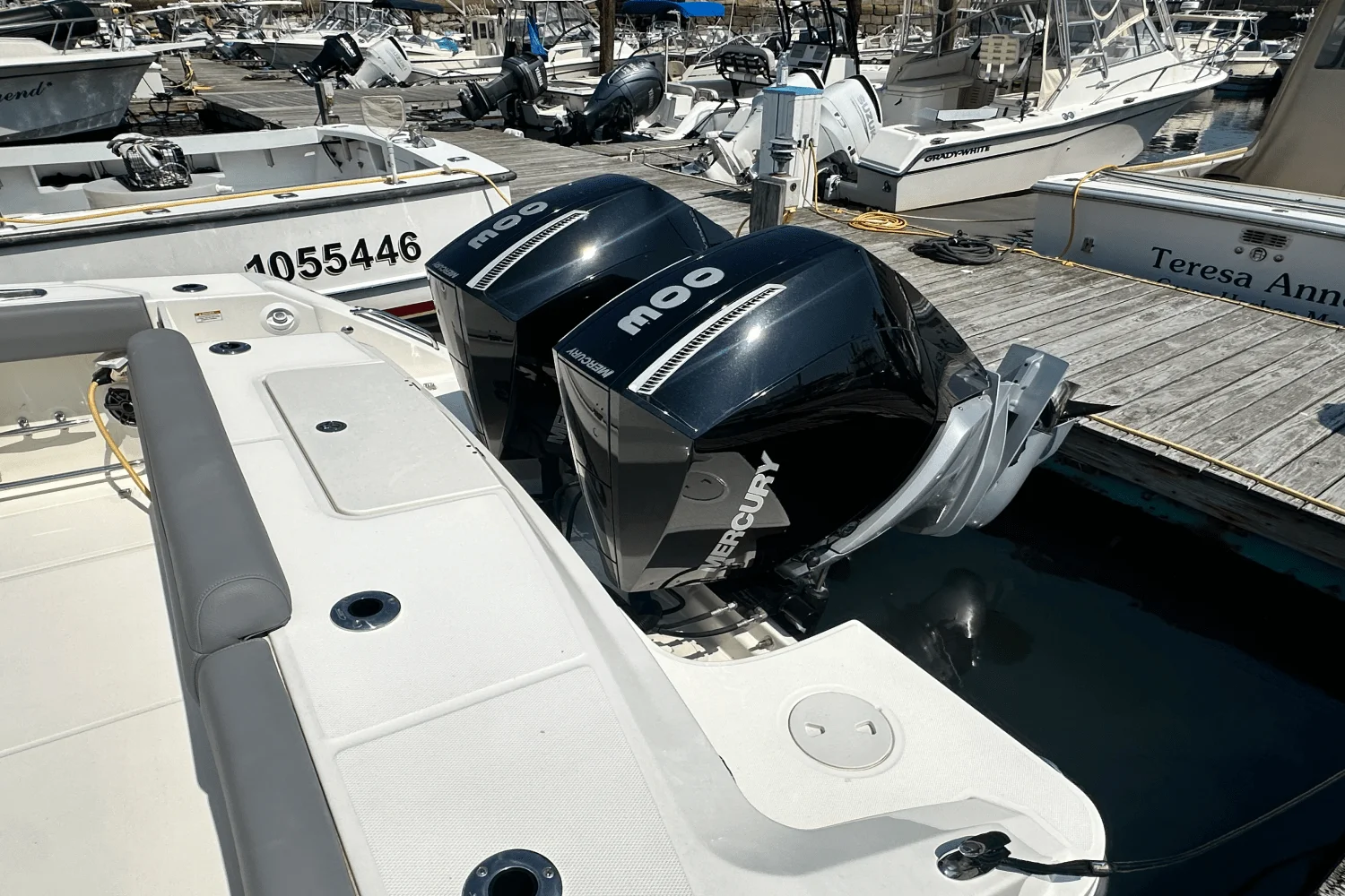 2023 Boston Whaler 330 OUTRAGE Image Thumbnail #4
