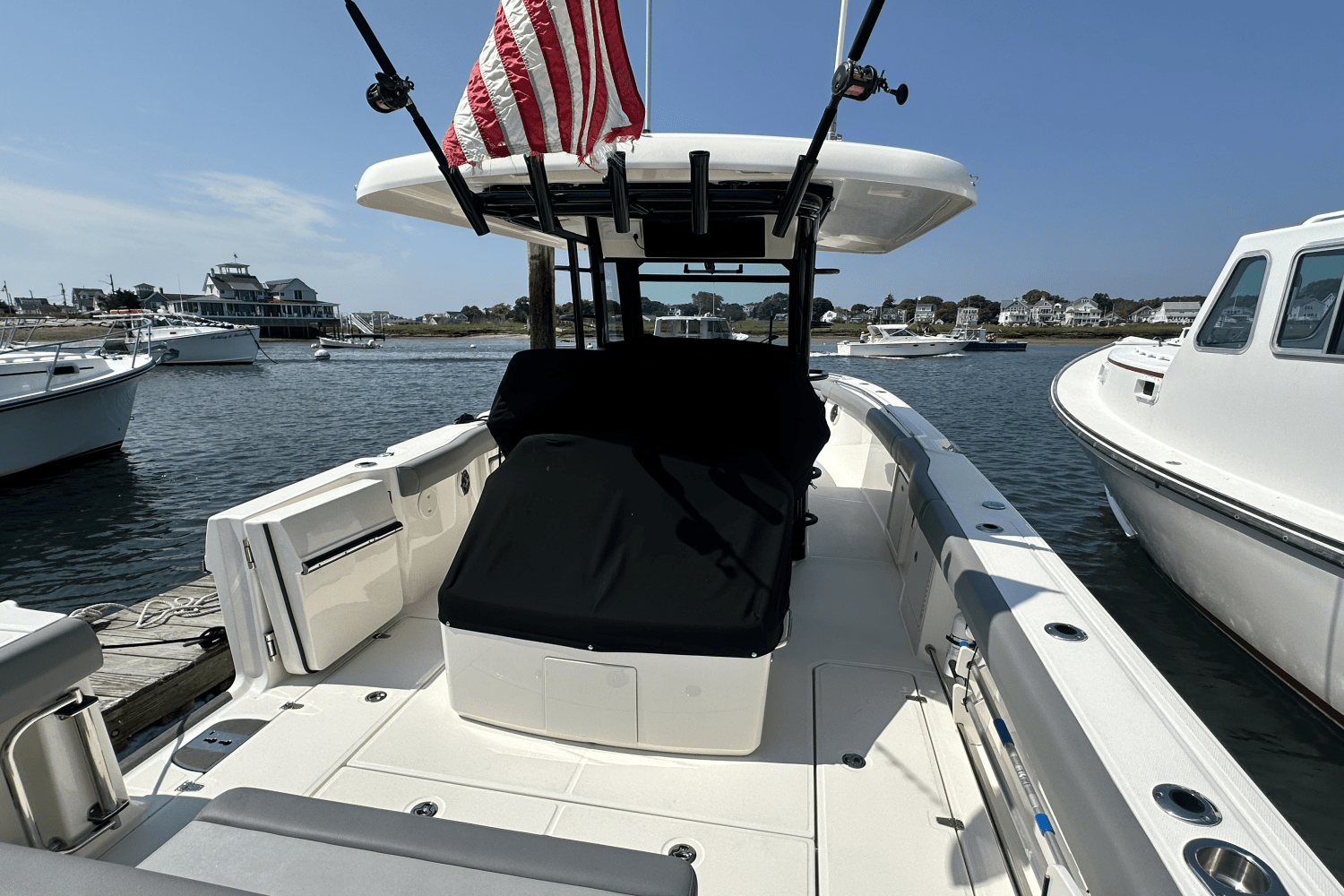 2023 Boston Whaler 330 OUTRAGE Image Thumbnail #17