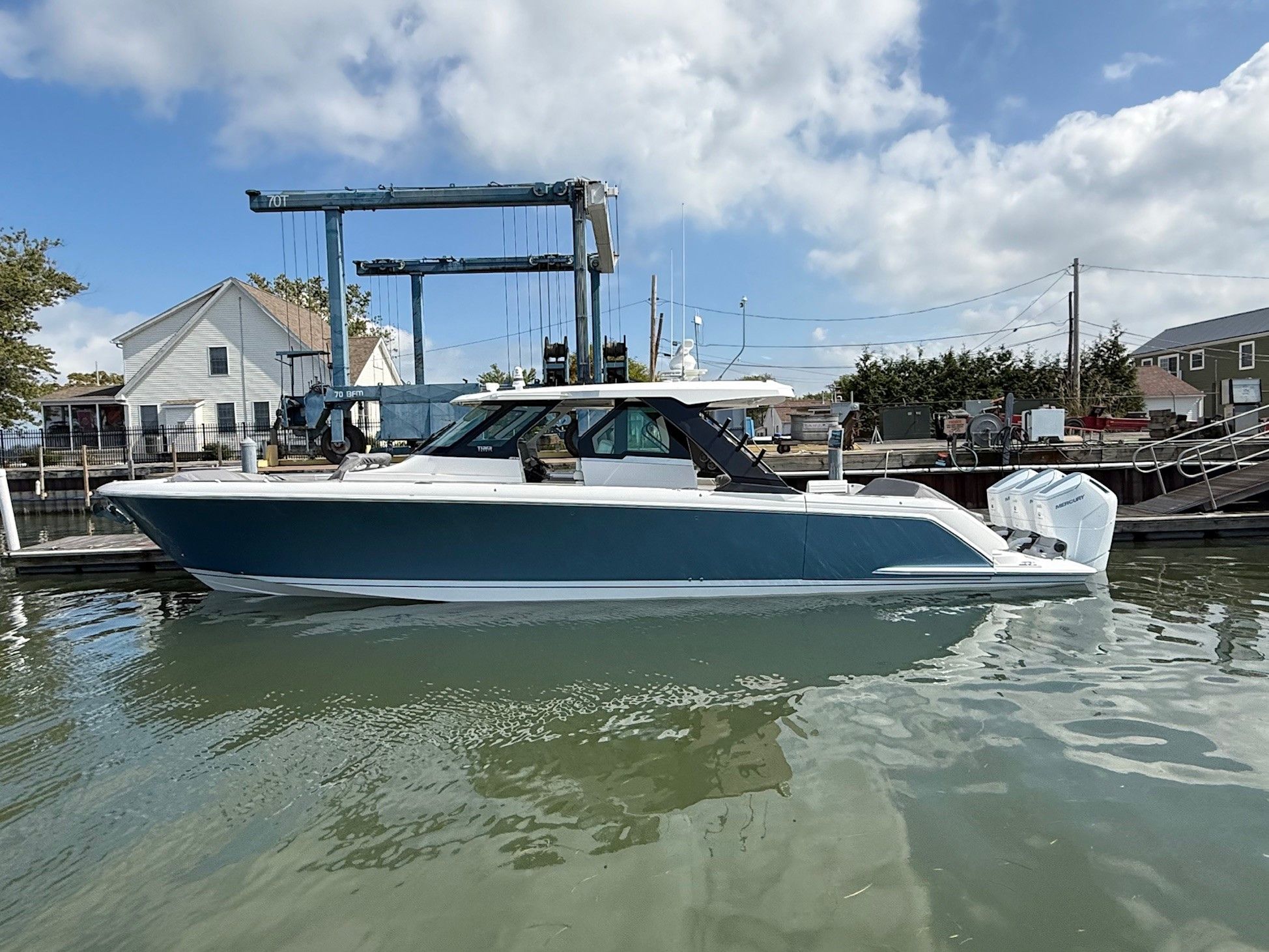 2026 Tiara Yachts 48LS Image Thumbnail #0