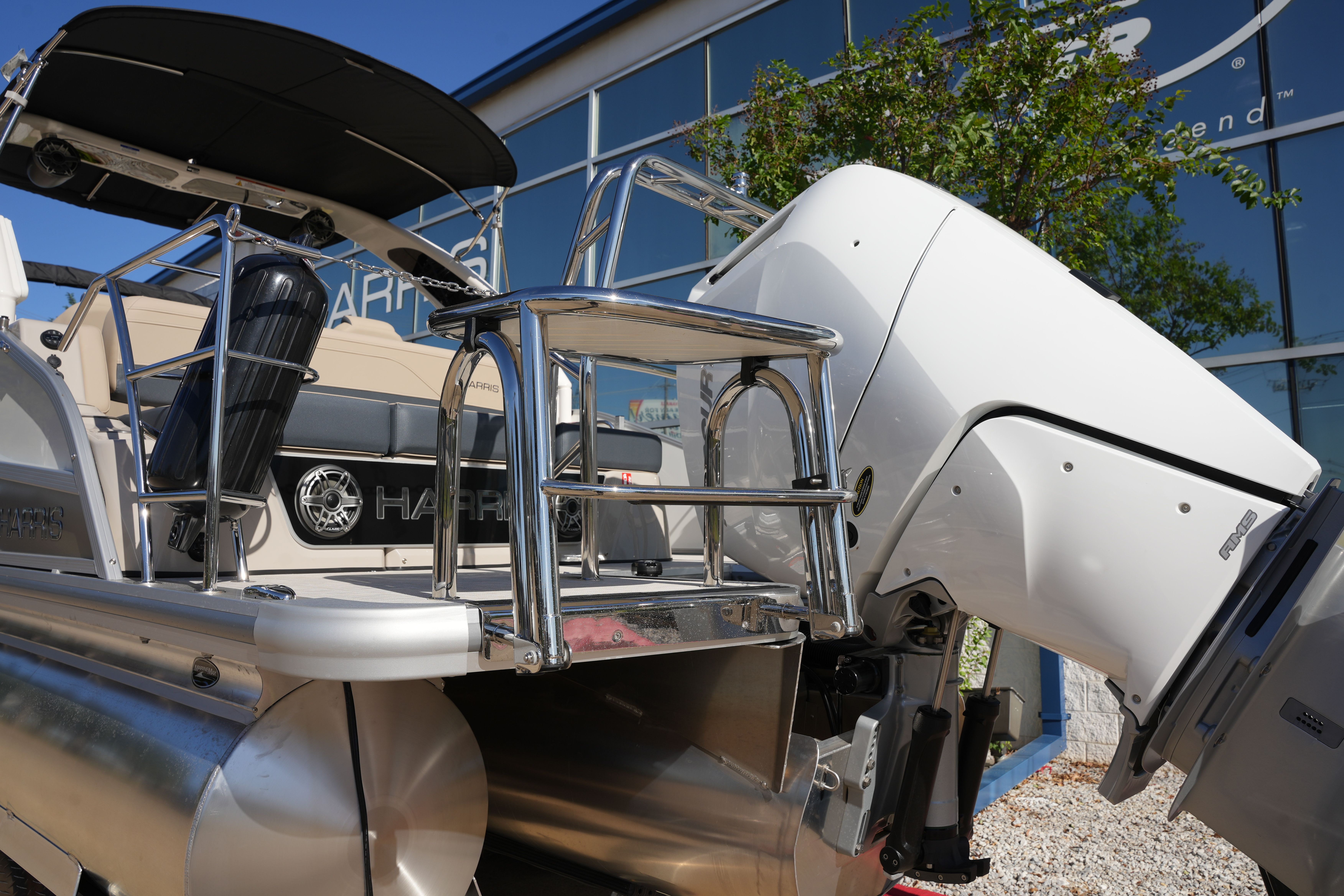 2026 Harris Grand Mariner 230 Image Thumbnail #3