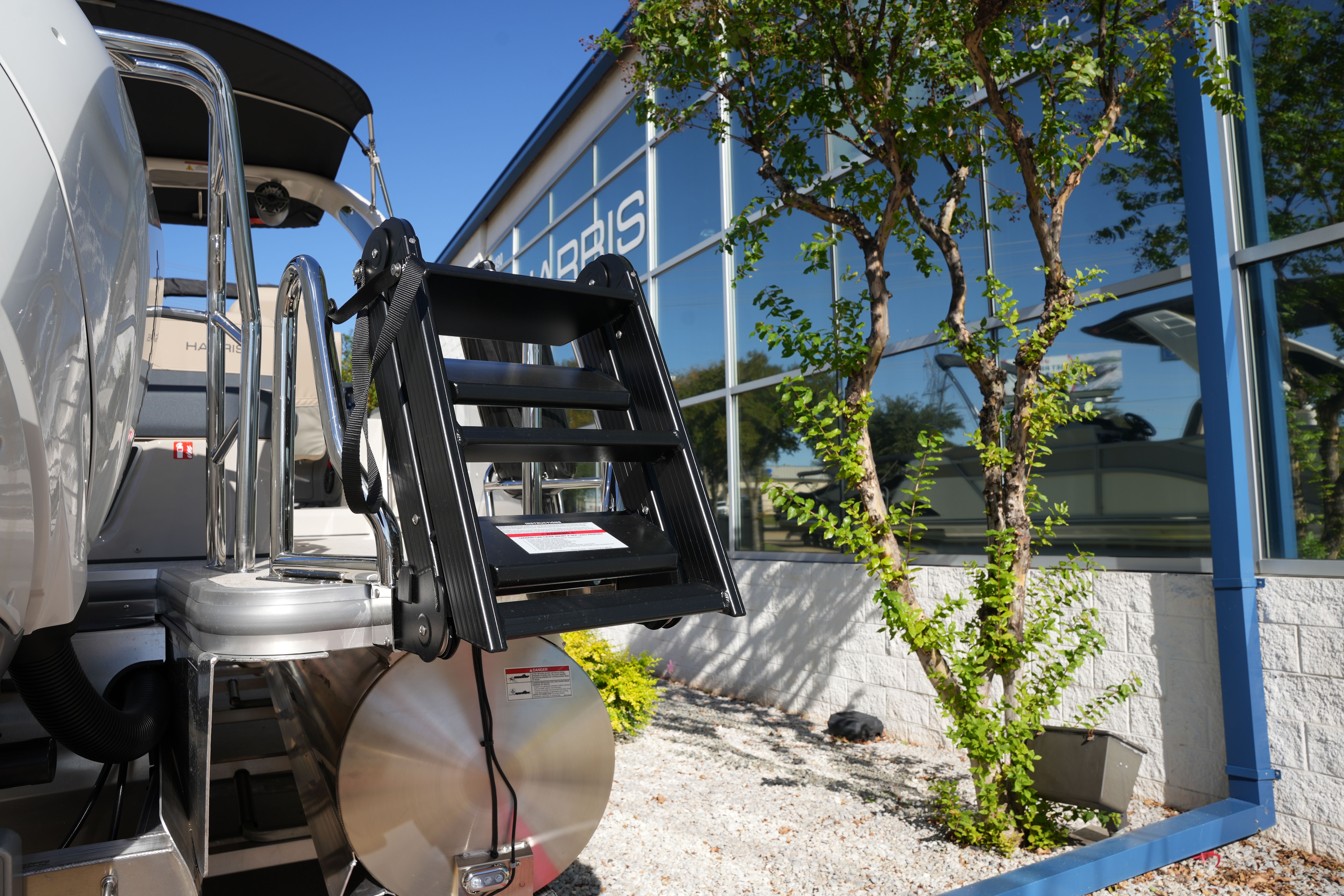 2026 Harris Grand Mariner 230 Image Thumbnail #5