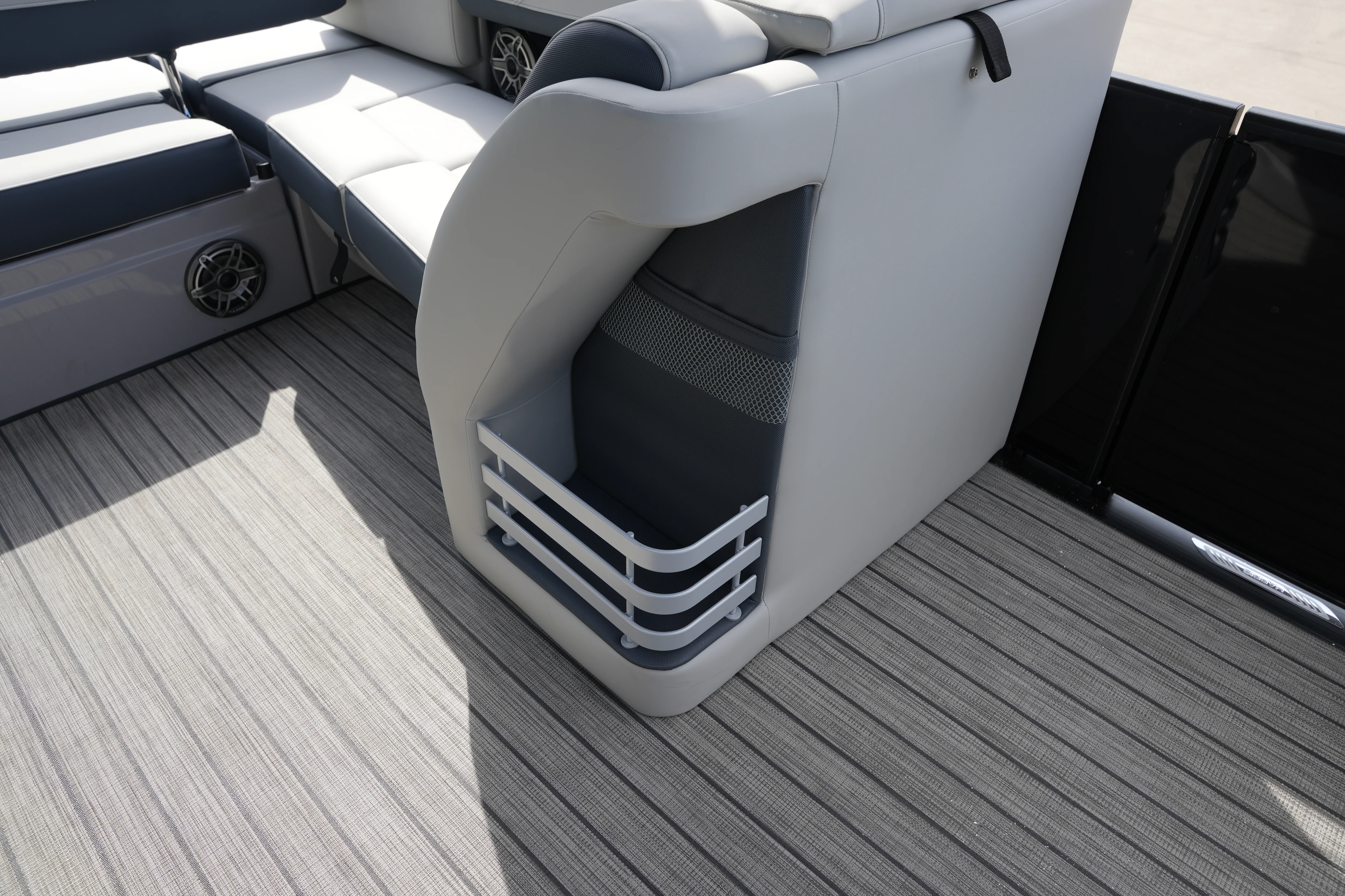 2026 Harris Grand Mariner 230 Image Thumbnail #22