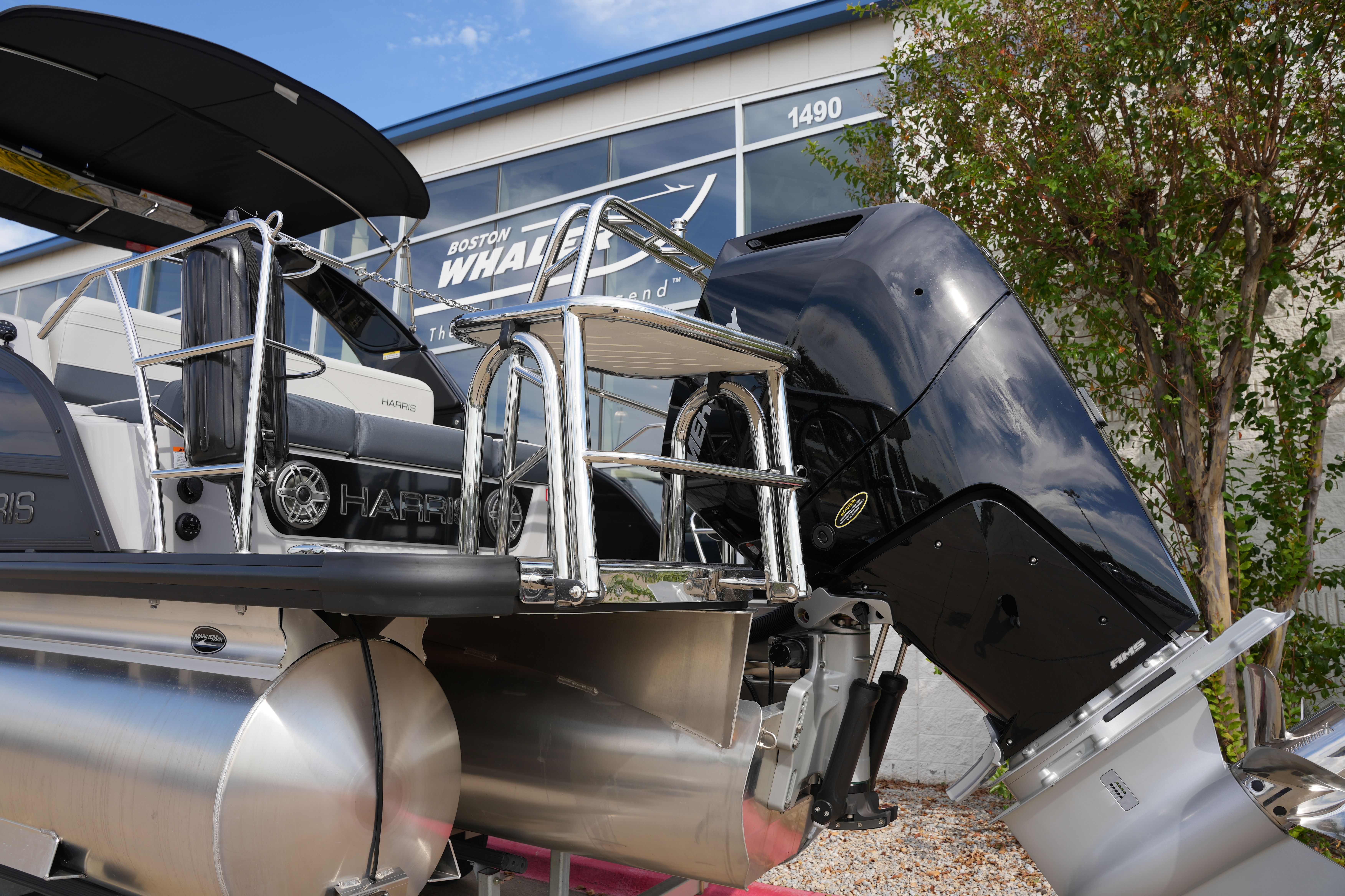 2026 Harris 230 Grand Mariner Image Thumbnail #4