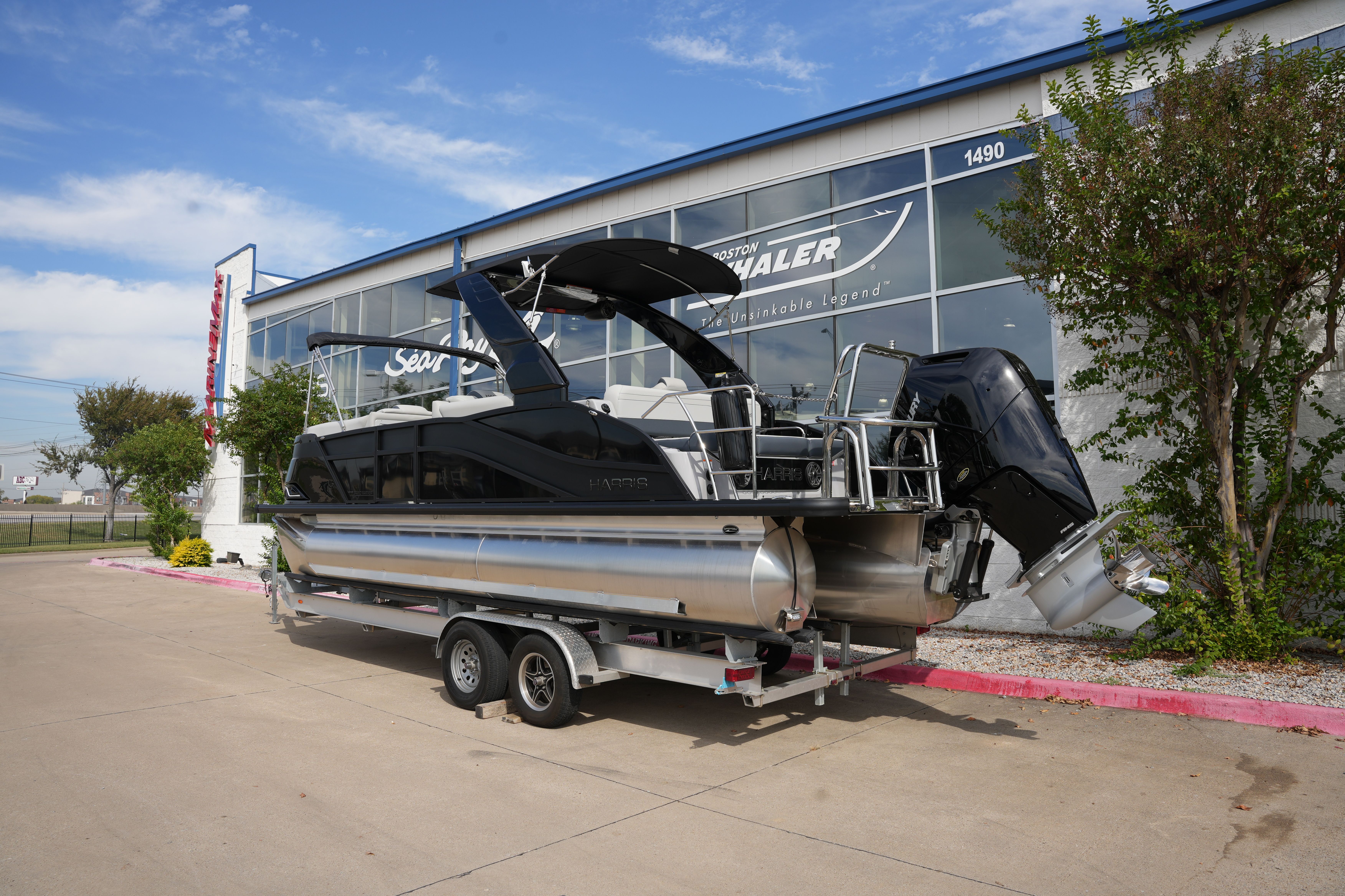 2026 Harris 230 Grand Mariner Image Thumbnail #2