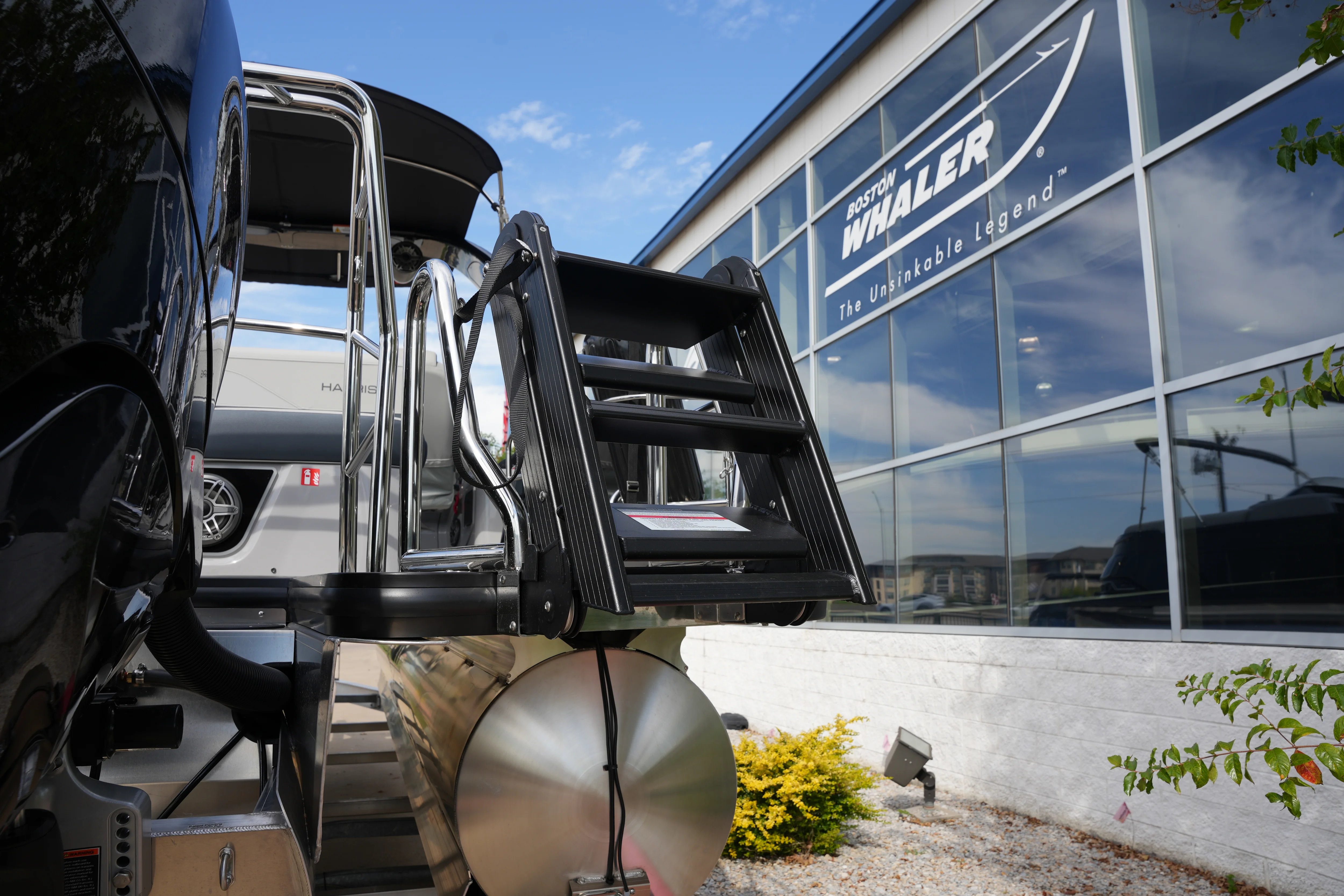 2026 Harris Grand Mariner 230 Image Thumbnail #6