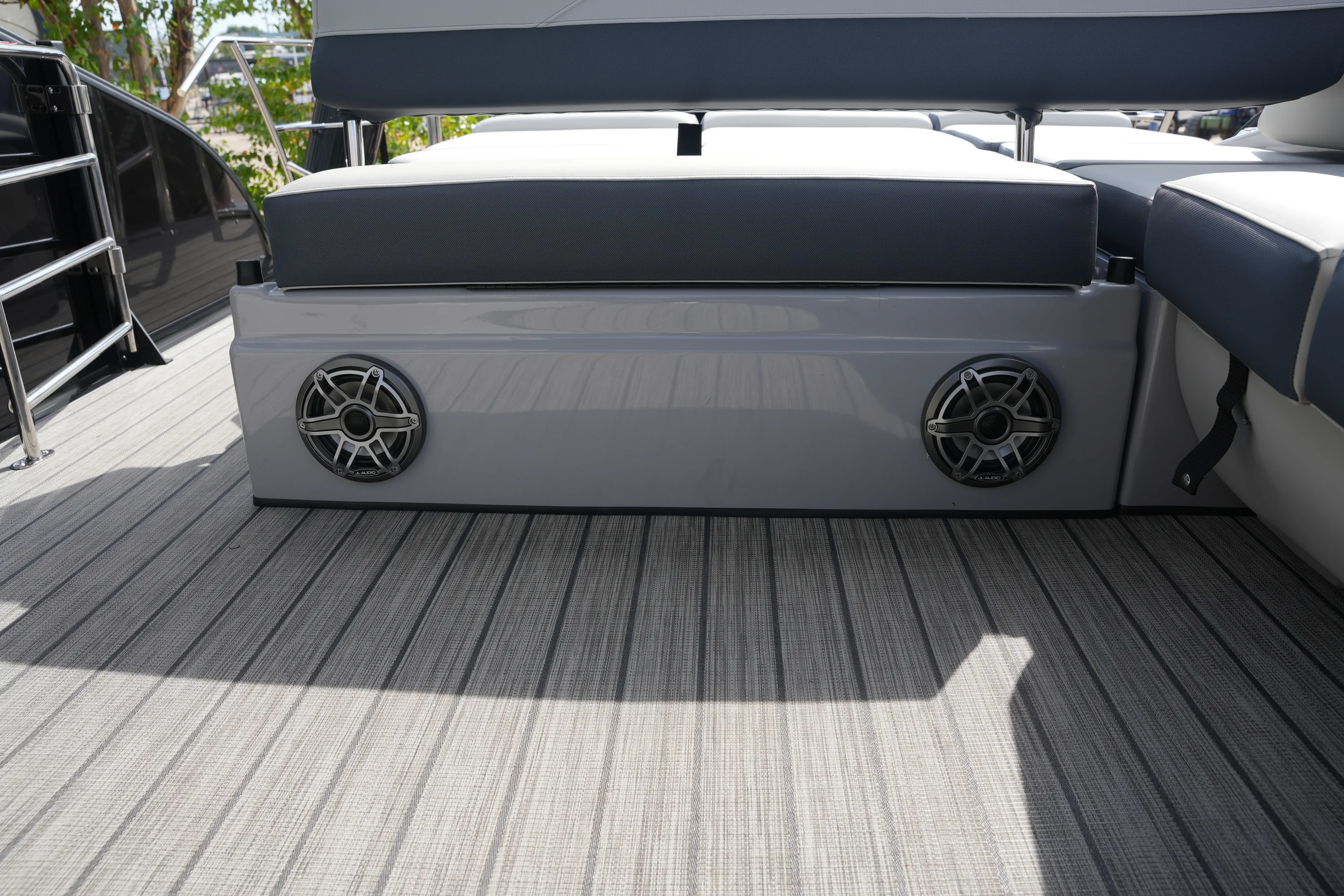 2026 Harris Grand Mariner 230 Image Thumbnail #19