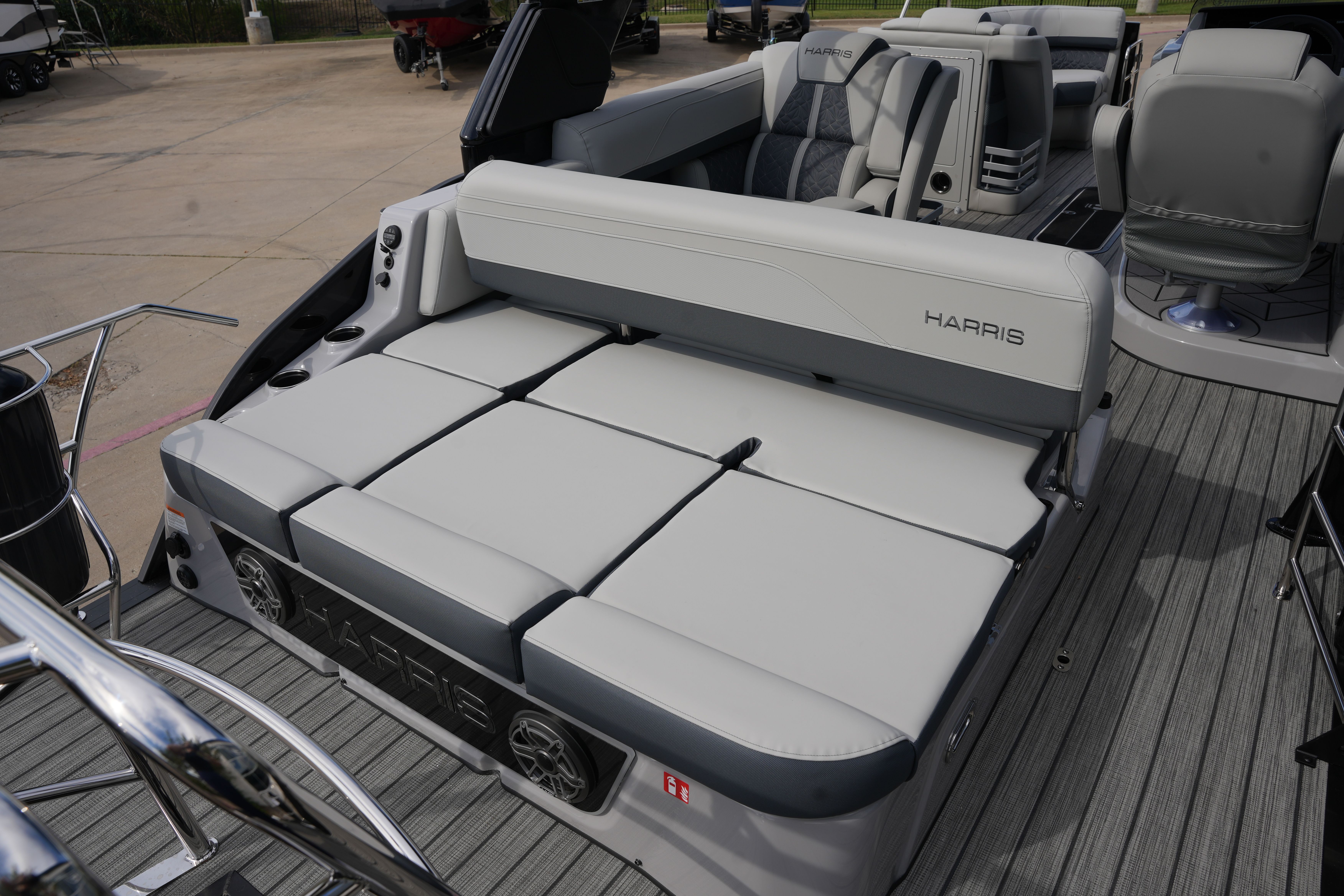 2026 Harris 230 Grand Mariner Image Thumbnail #11