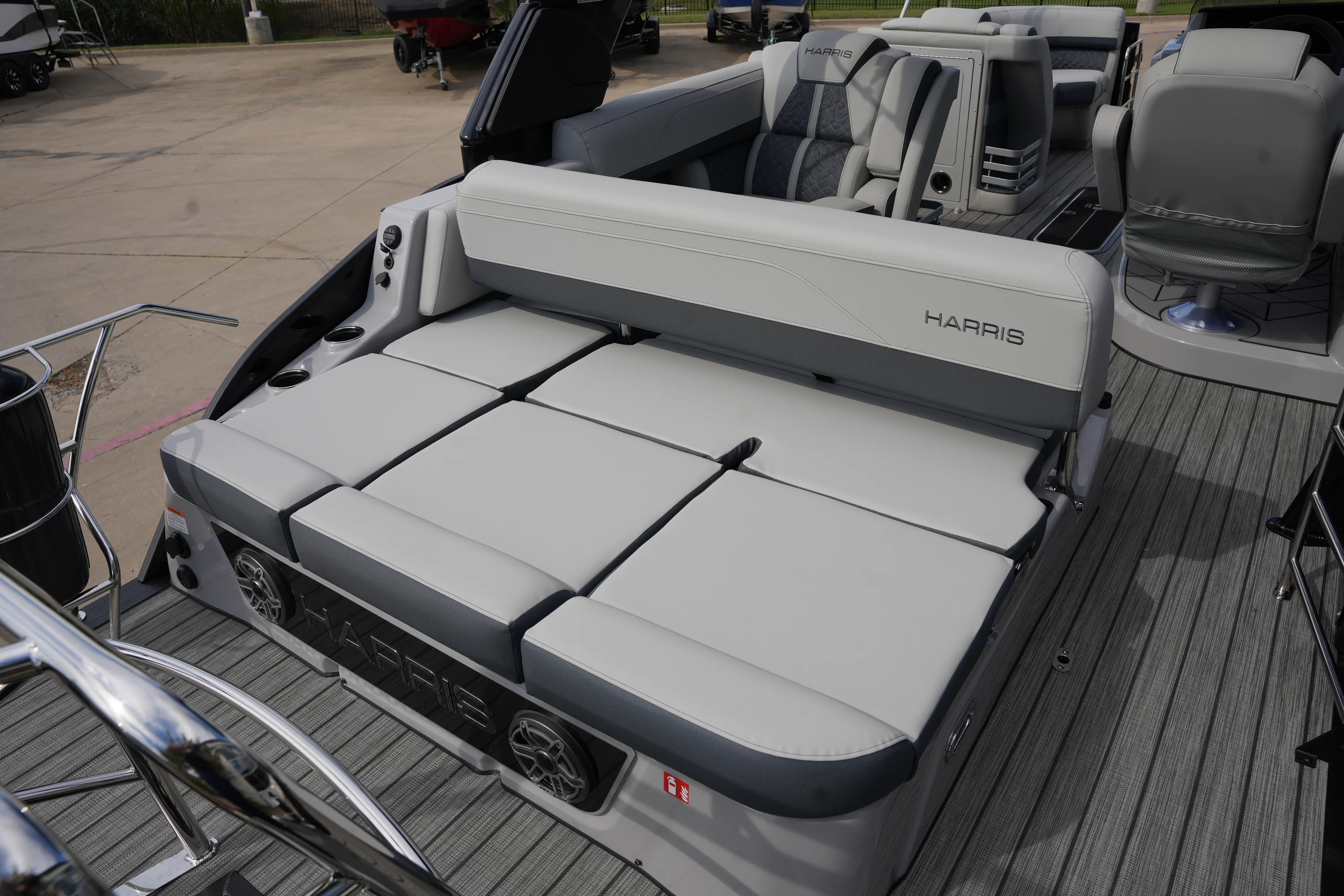 2026 Harris Grand Mariner 230 Image Thumbnail #11