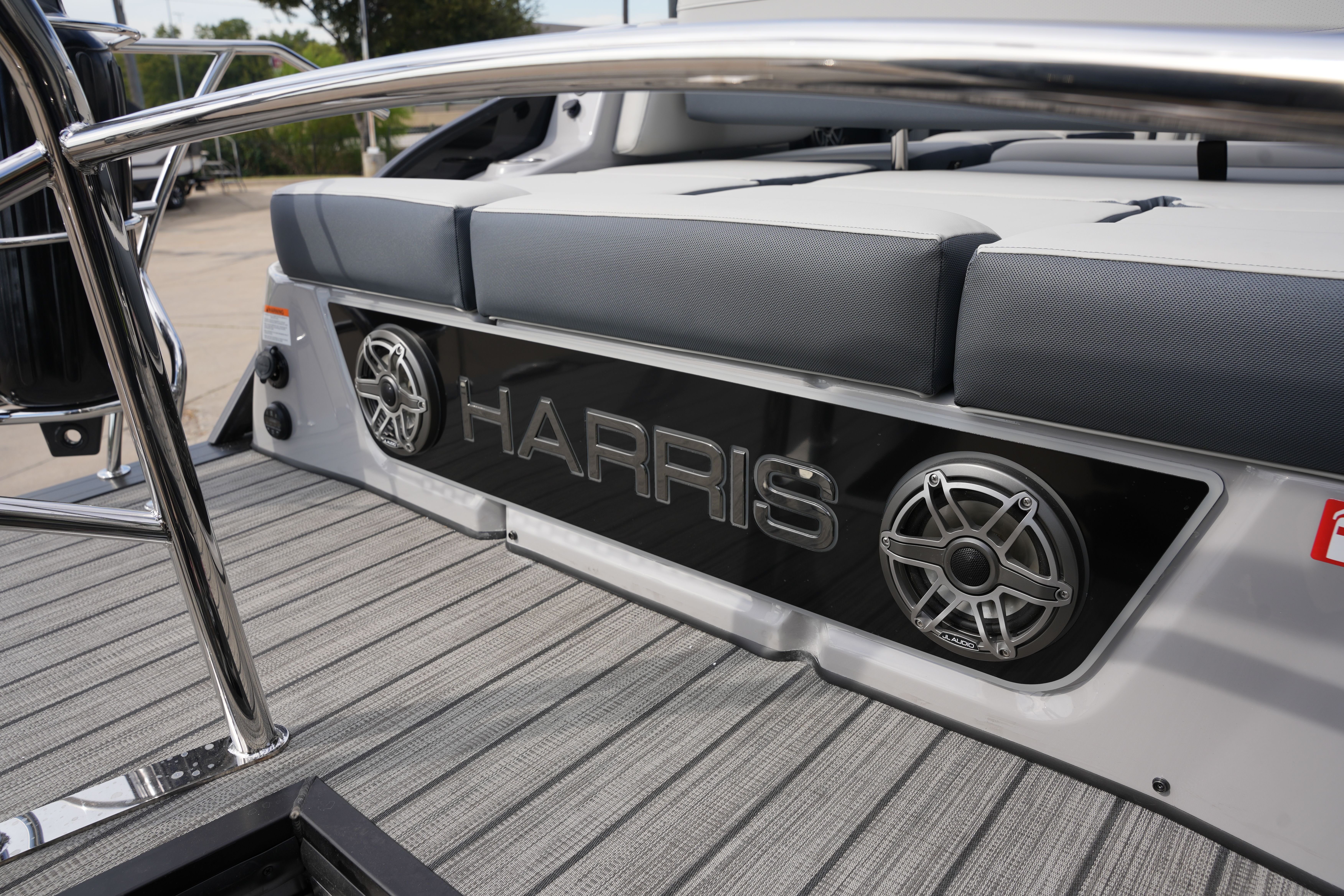 2026 Harris 230 Grand Mariner Image Thumbnail #10