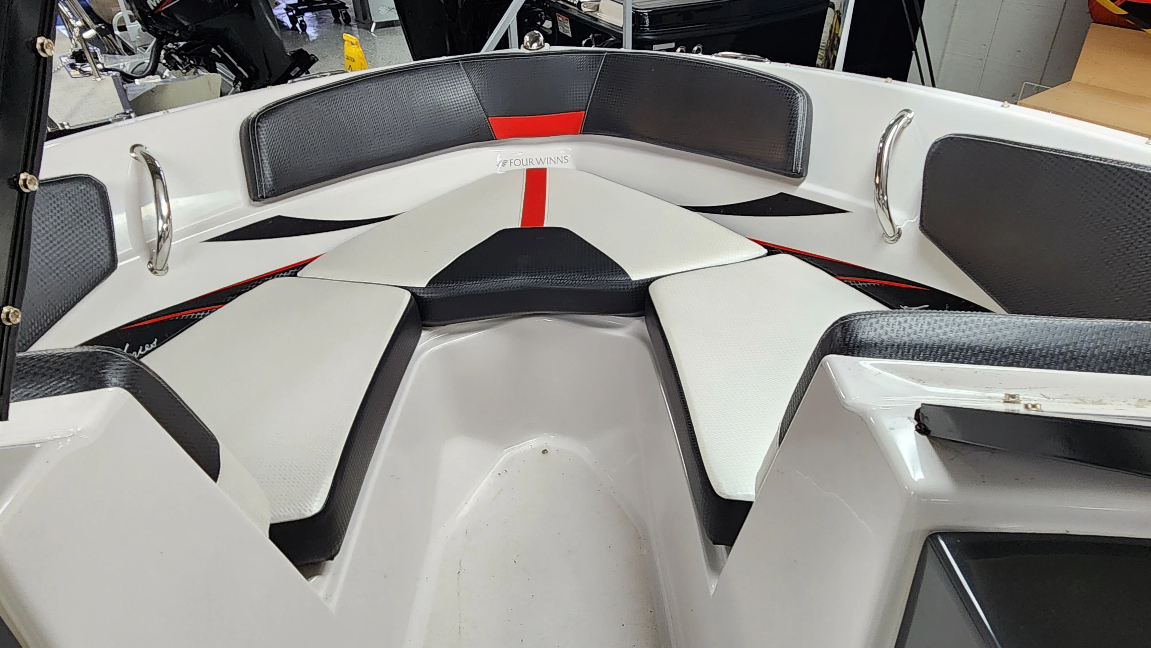 2016 Four Winns H190 Image Thumbnail #14