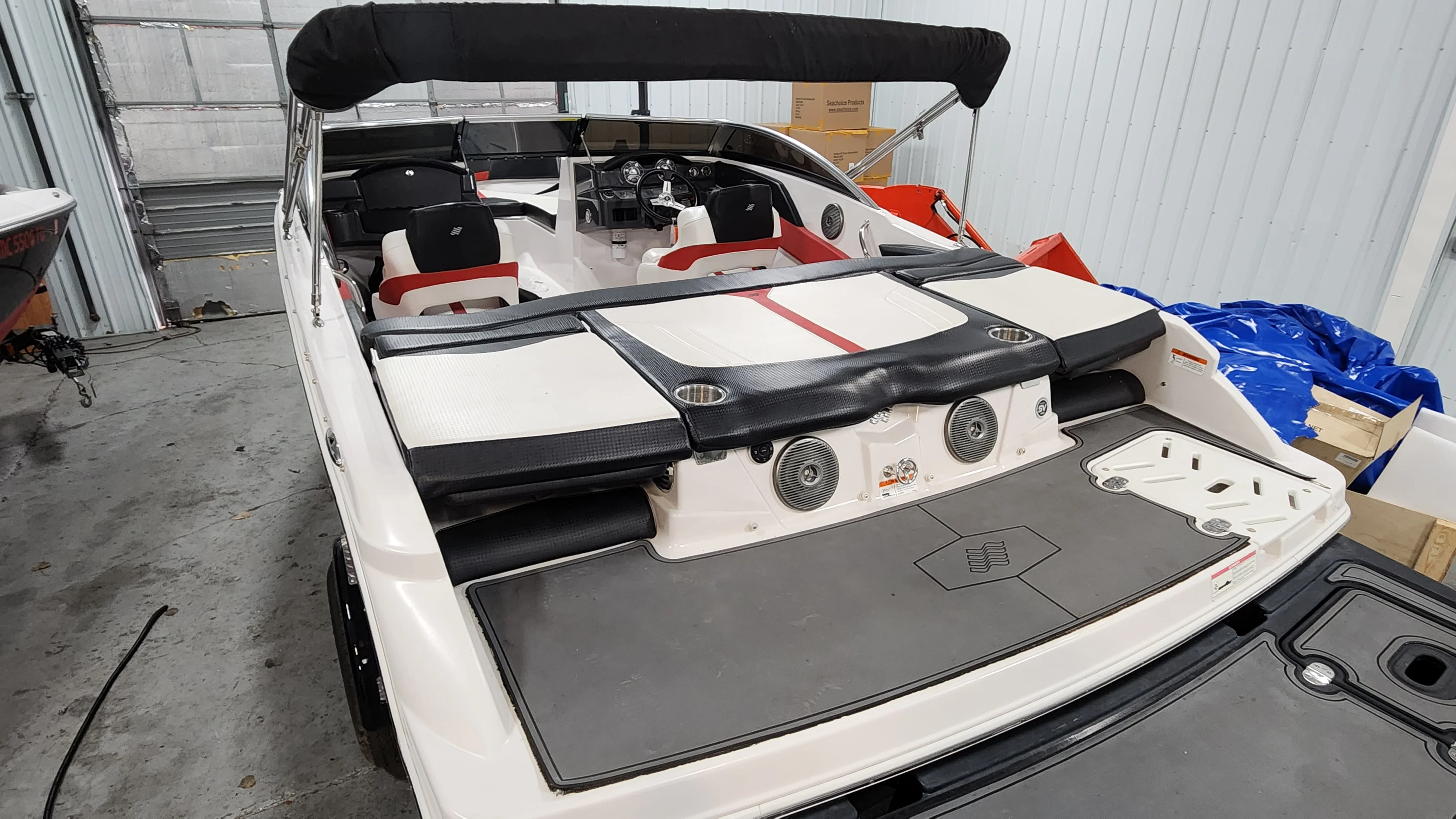 2016 Four Winns H190 Image Thumbnail #2