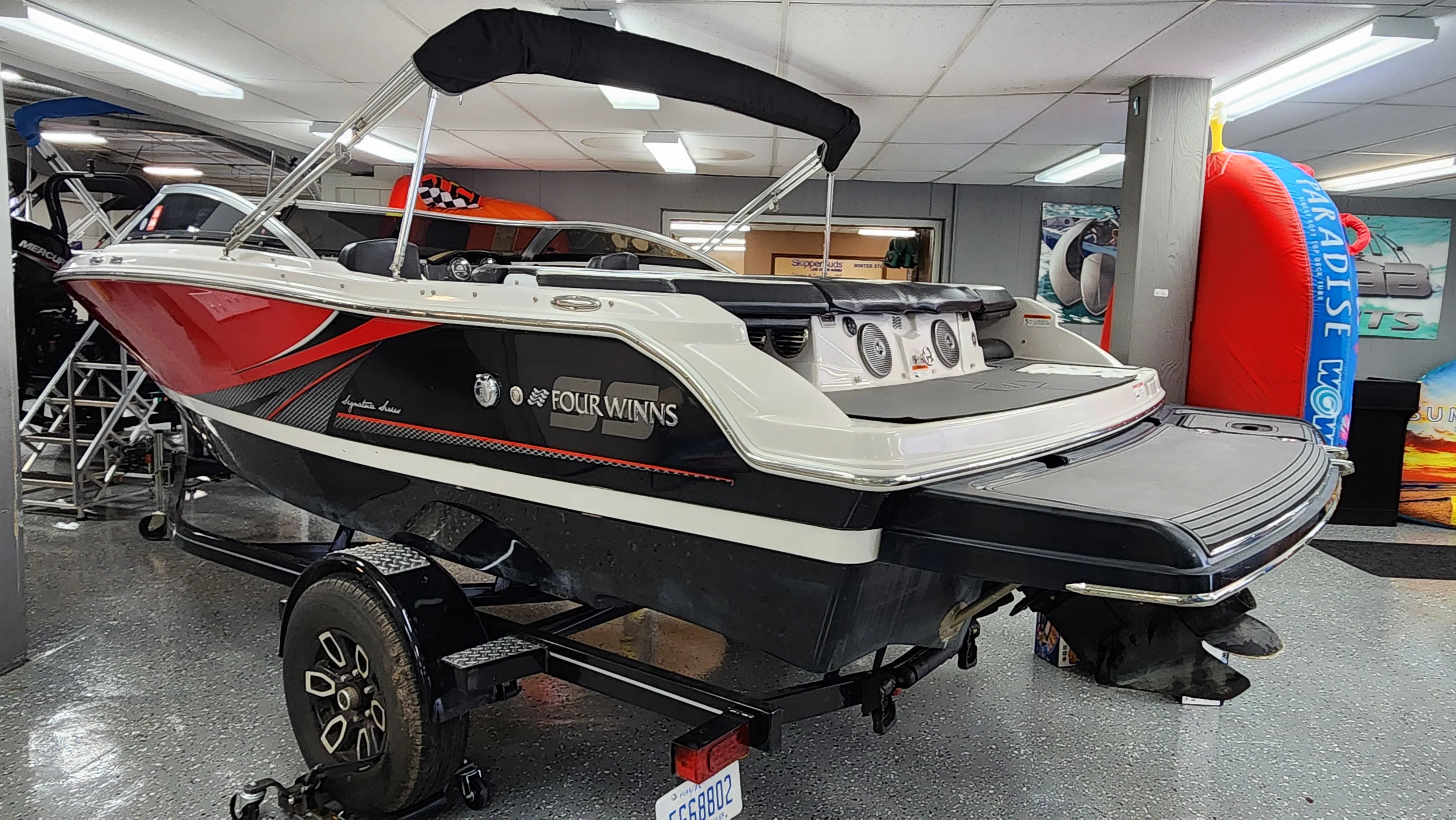 2016 Four Winns H190 Image Thumbnail #4