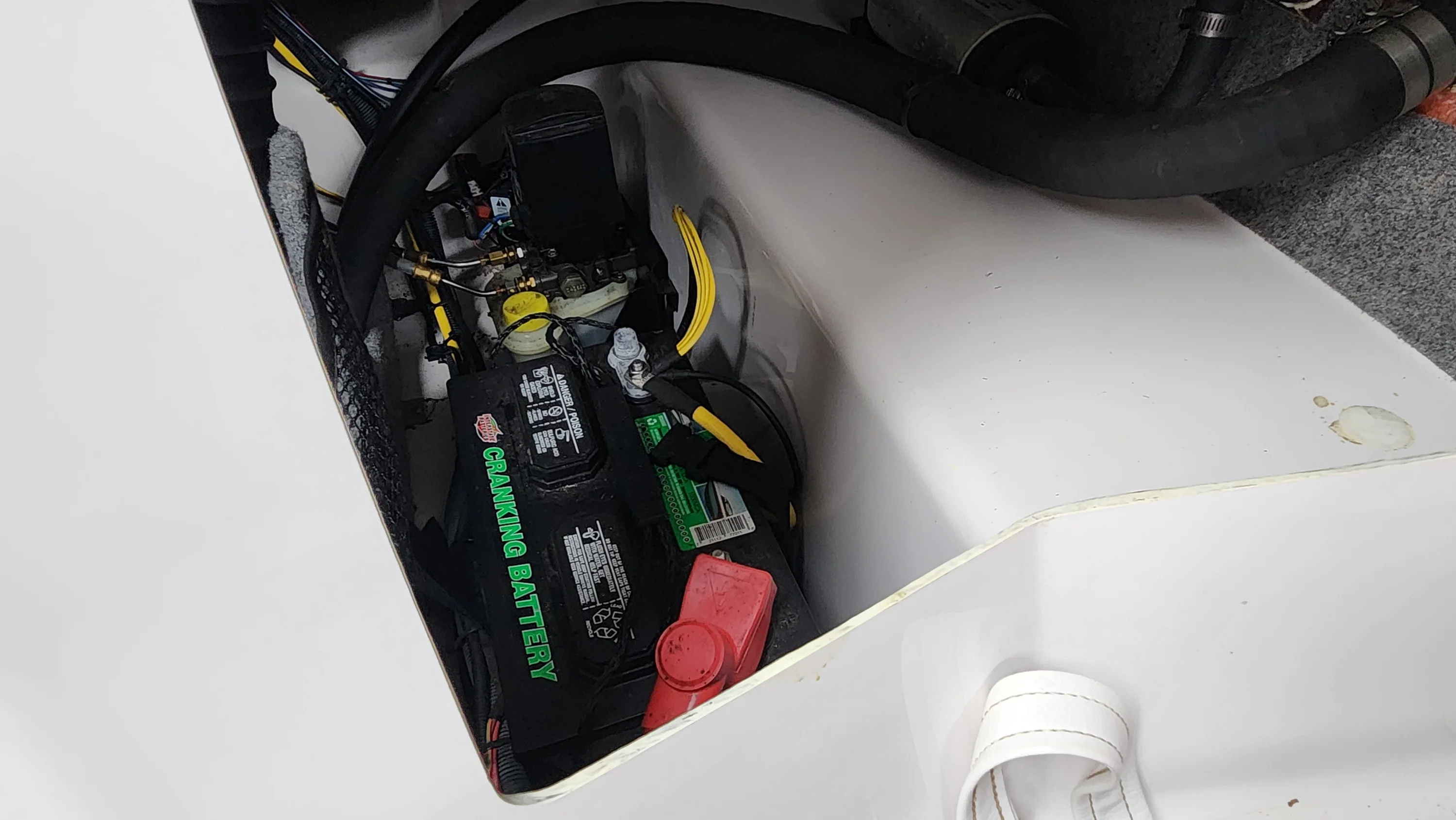 2016 Four Winns H190 Image Thumbnail #9