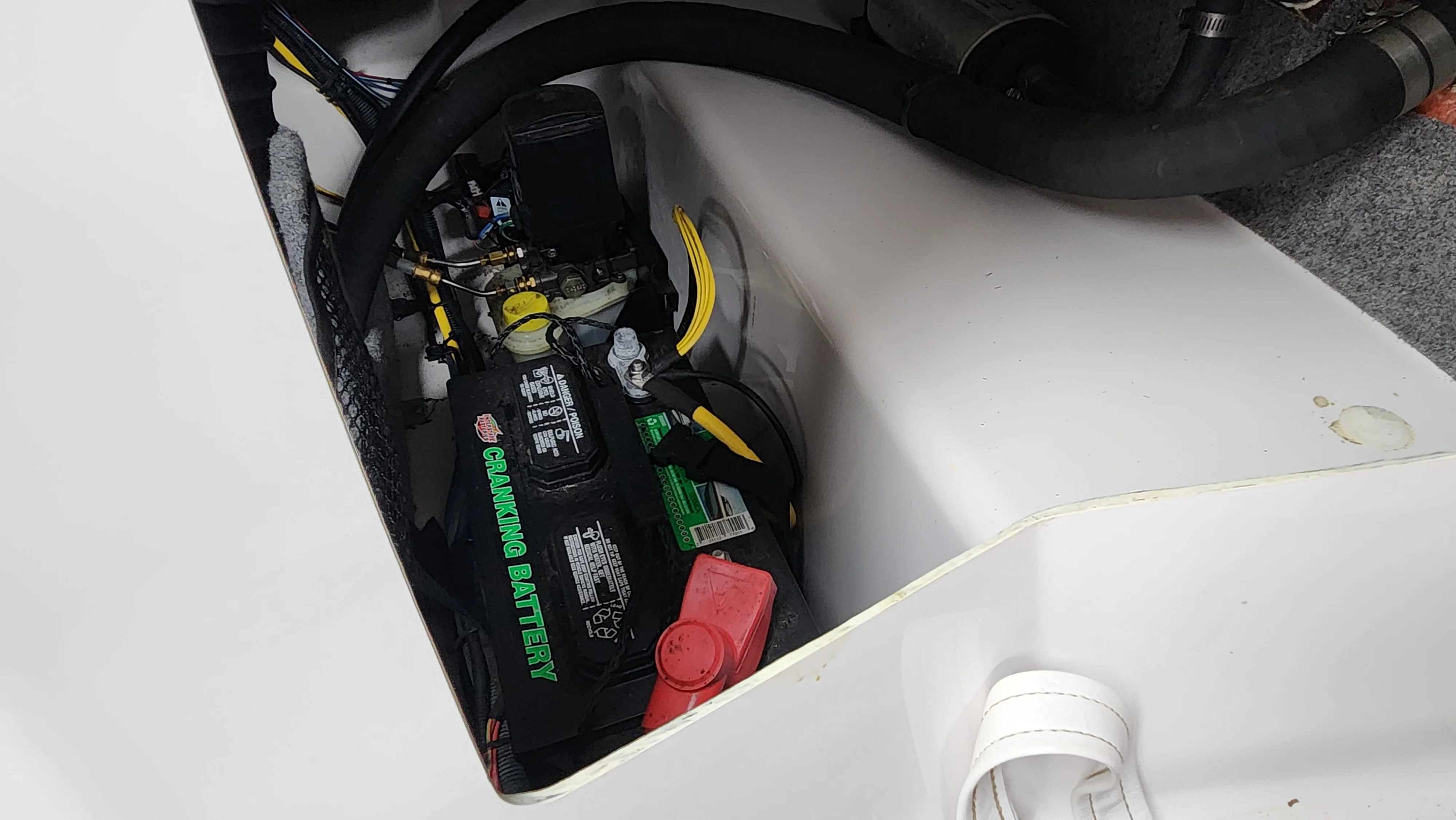 2016 Four Winns H190 Image Thumbnail #9