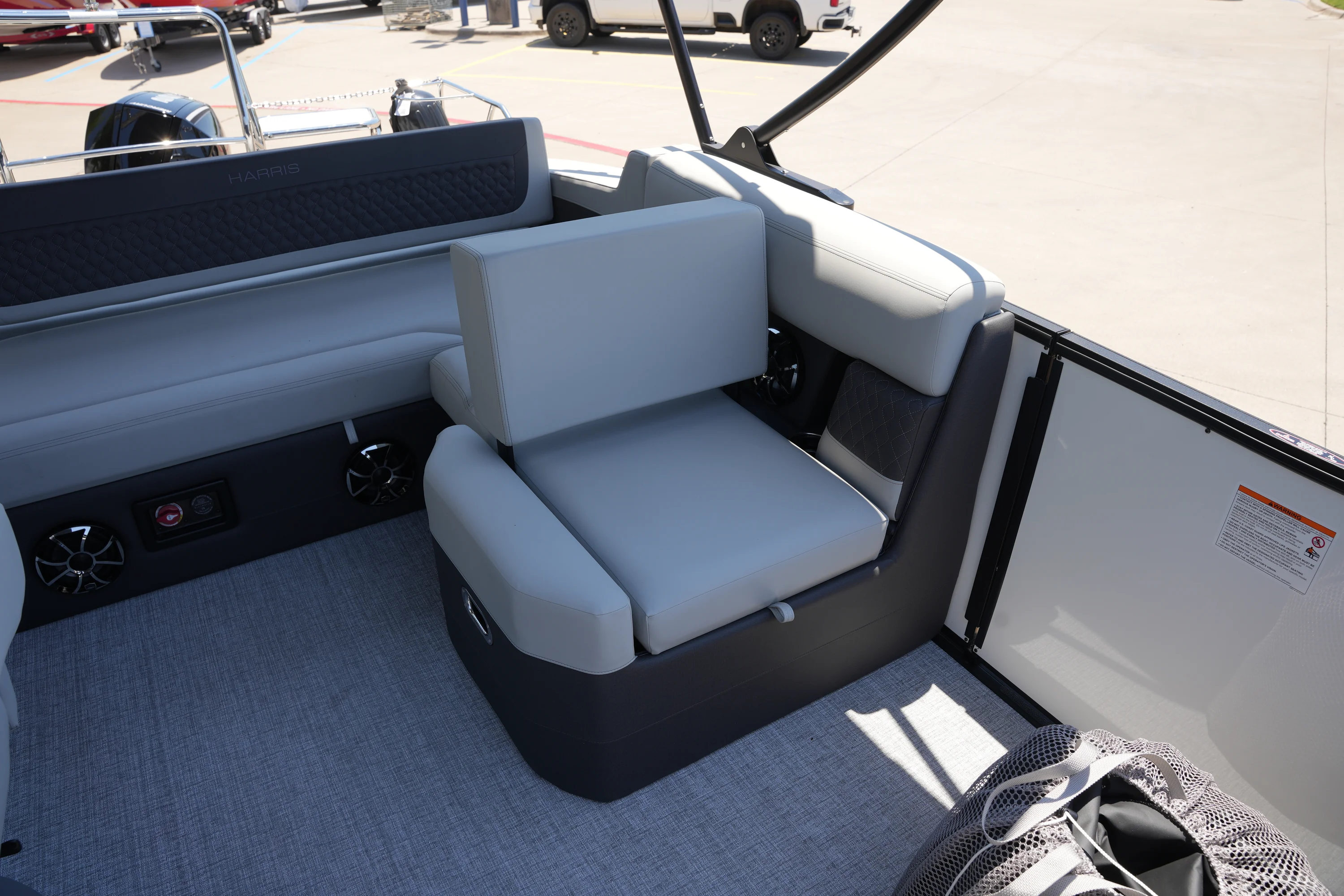 2026 Harris Sunliner 230 Image Thumbnail #19