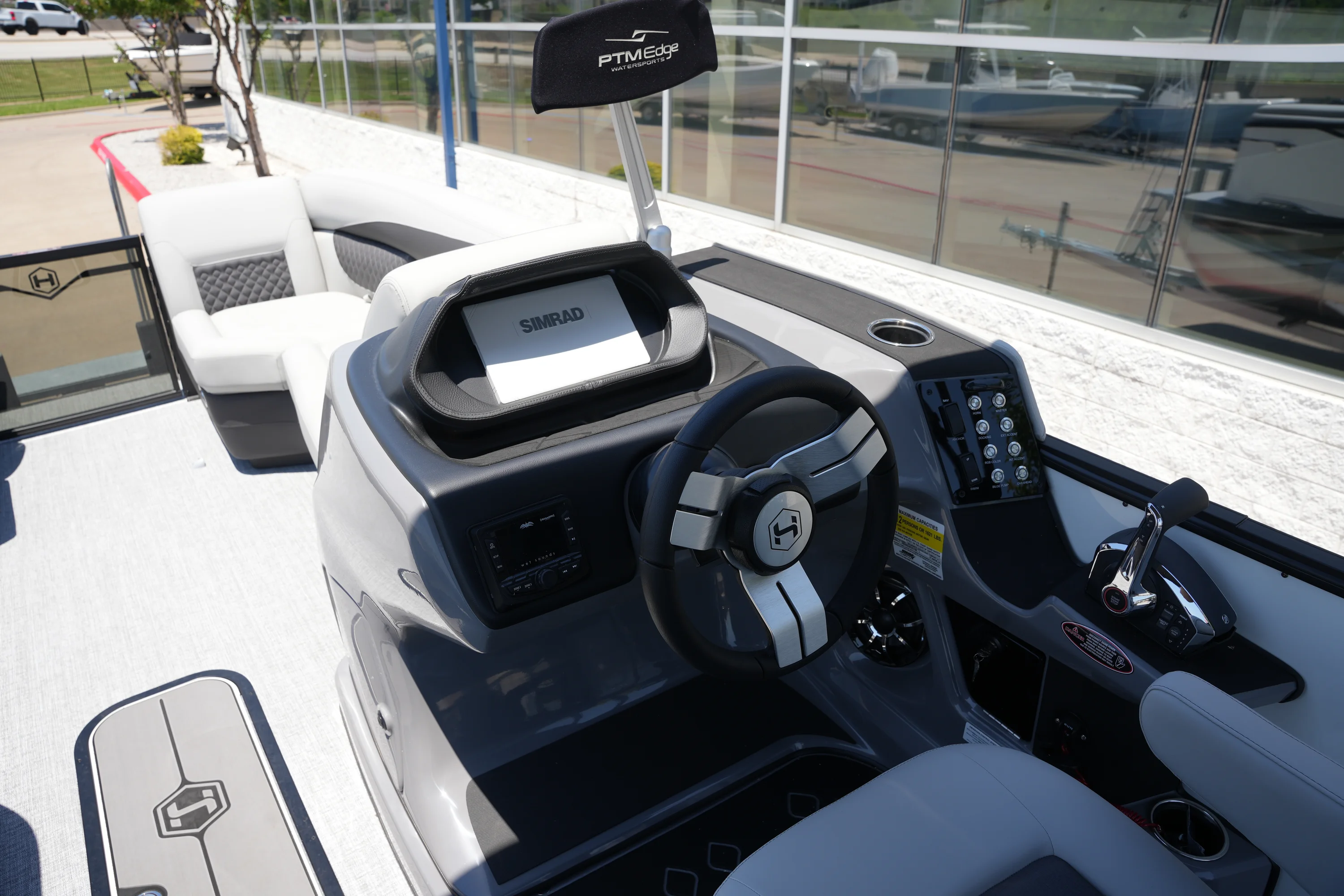 2026 Harris Sunliner 230 Image Thumbnail #24