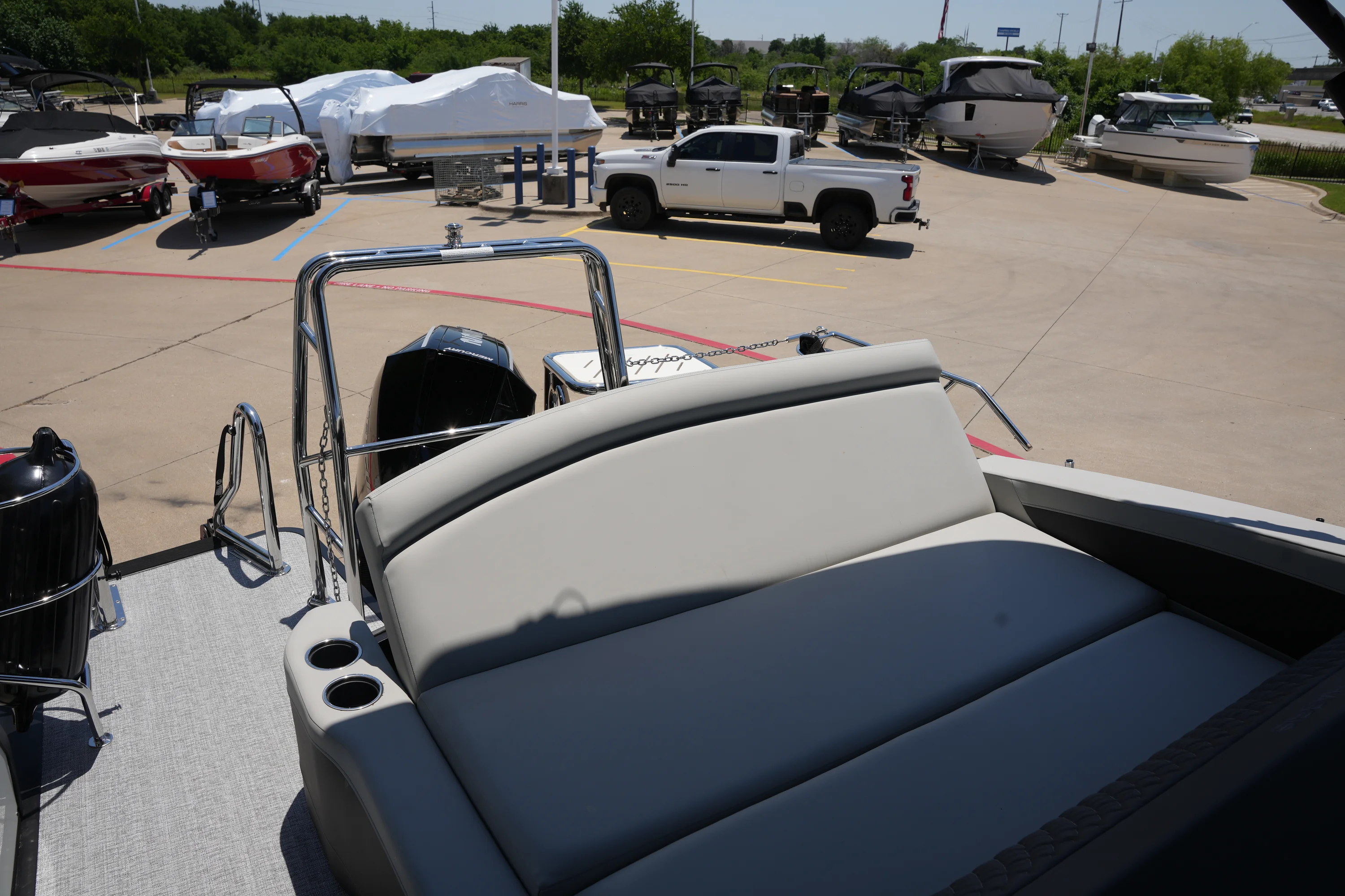 2026 Harris Sunliner 230 Image Thumbnail #17