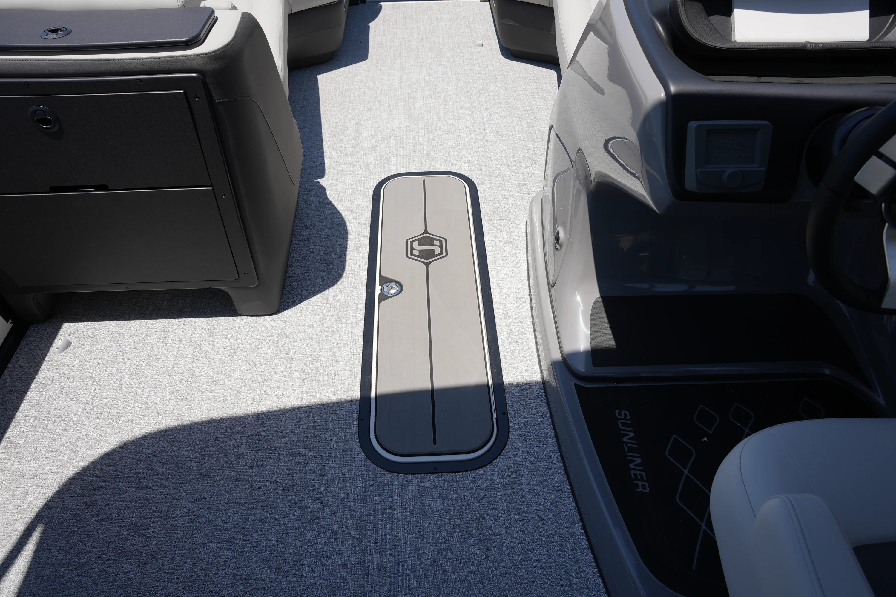 2026 Harris Sunliner 230 Image Thumbnail #31