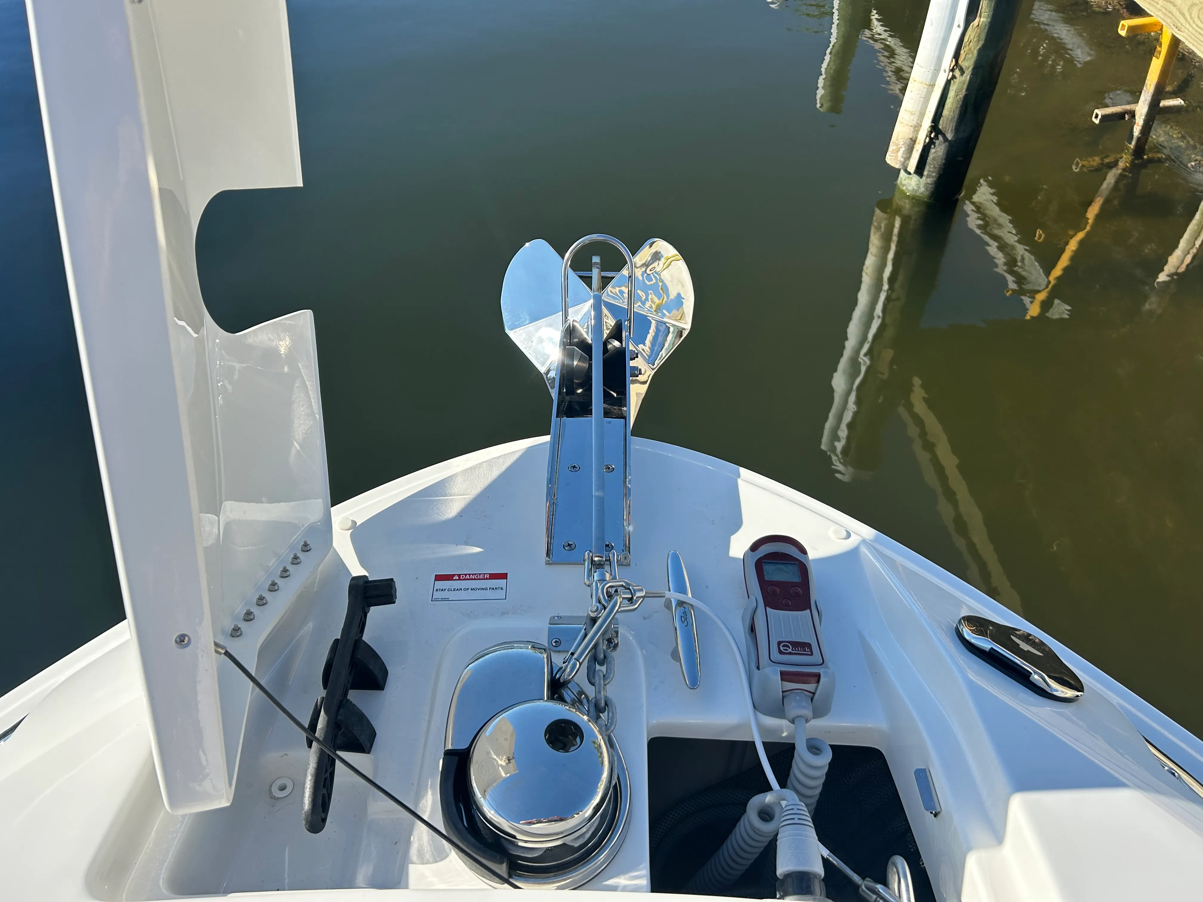 2026 Sea Ray SLX 260 Outboard Image Thumbnail #23