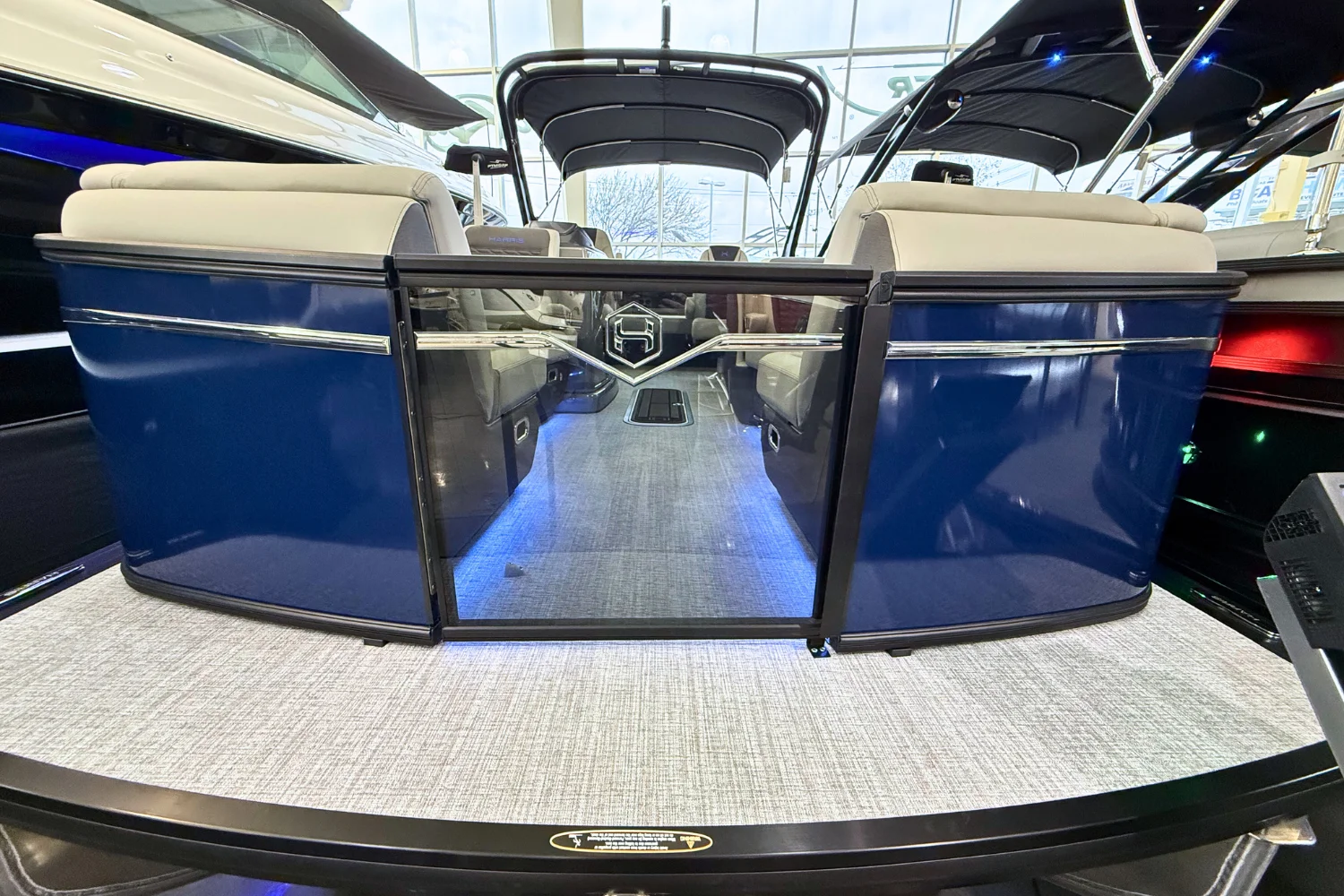 2026 Harris SUNLINER 230 SPORT Image Thumbnail #5