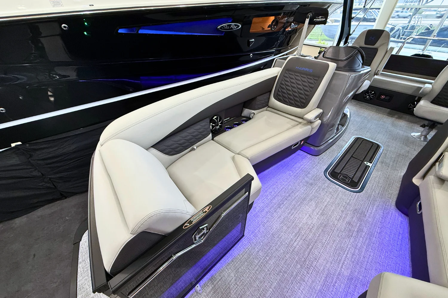 2026 Harris SUNLINER 230 SPORT Image Thumbnail #7