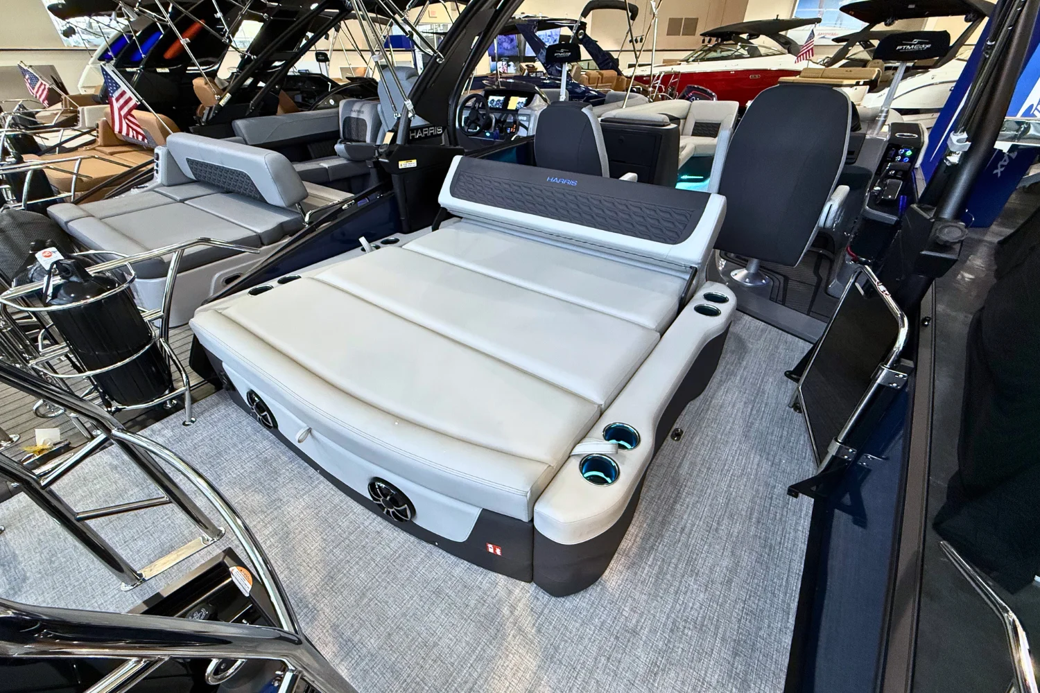 2026 Harris SUNLINER 230 SPORT Image Thumbnail #37