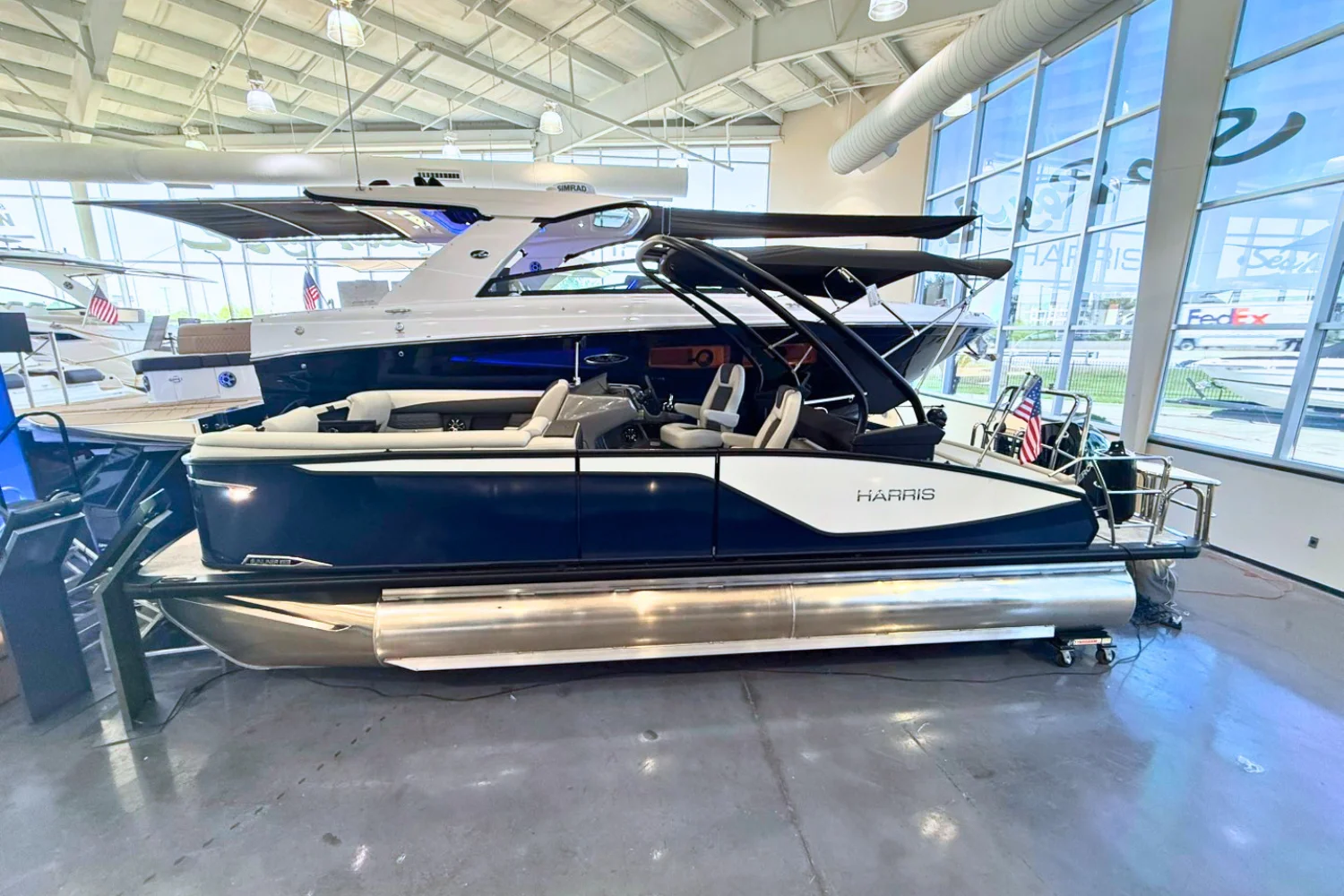 2026 Harris SUNLINER 230 SPORT Image Thumbnail #0