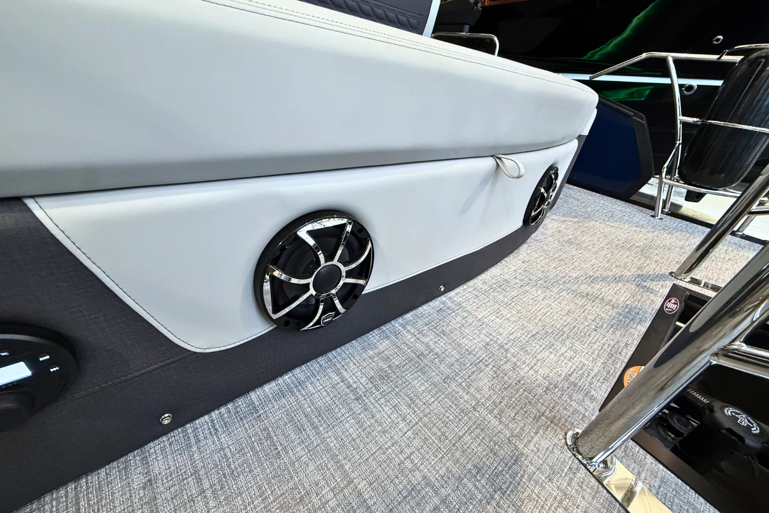 2026 Harris SUNLINER 230 SPORT Image Thumbnail #39