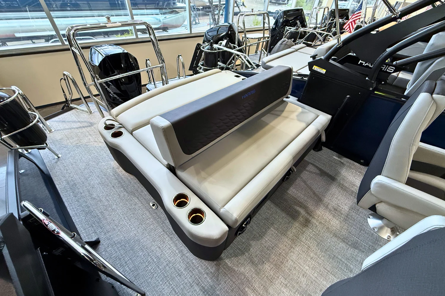 2026 Harris SUNLINER 230 SPORT Image Thumbnail #32