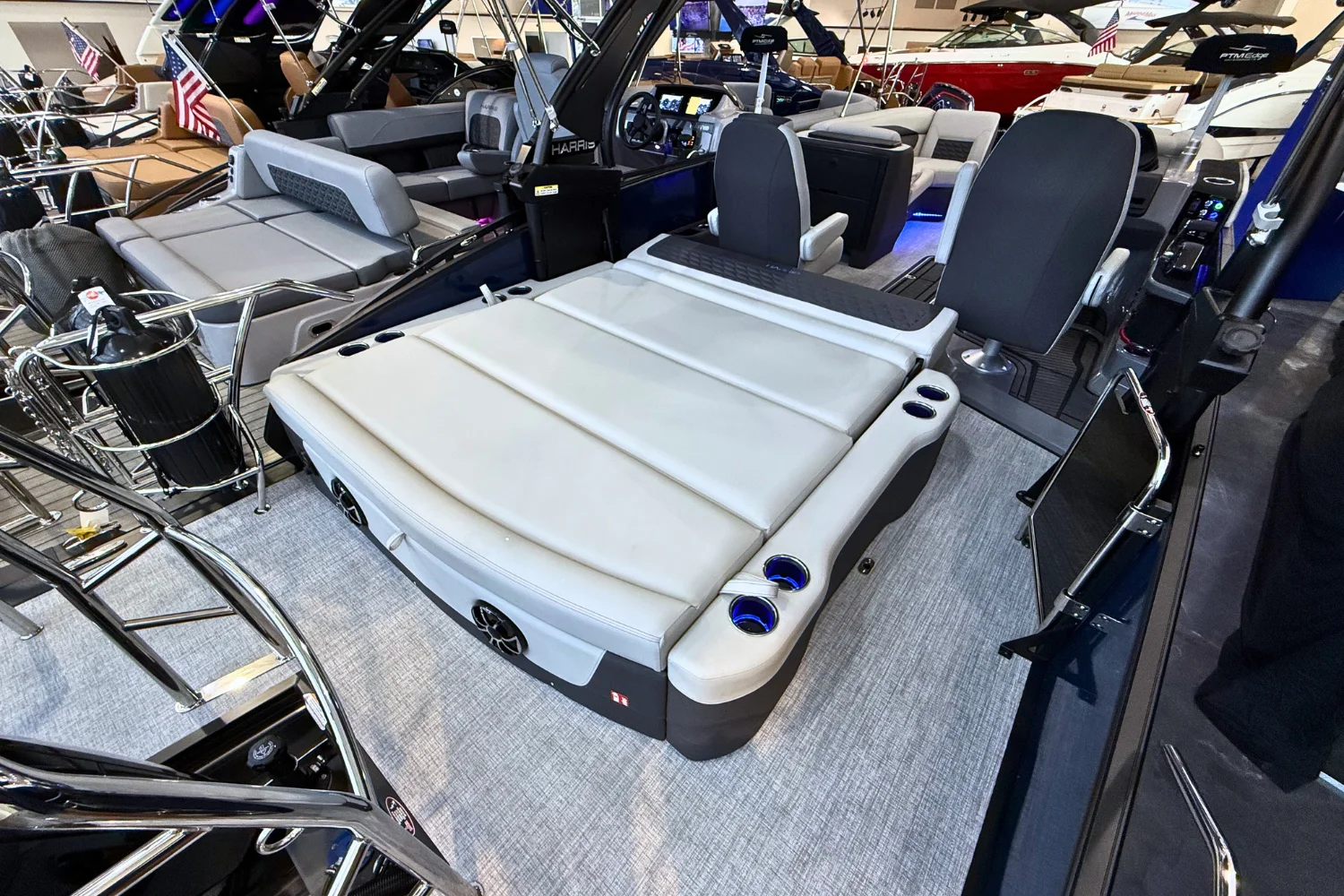 2026 Harris SUNLINER 230 SPORT Image Thumbnail #38