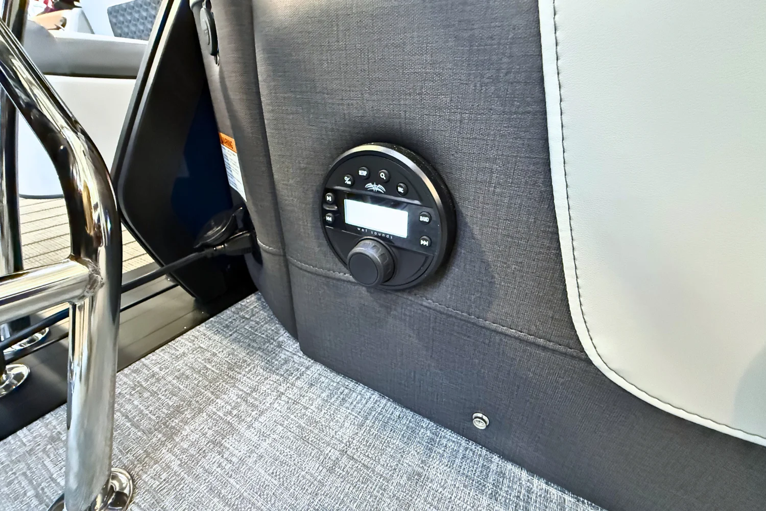 2026 Harris SUNLINER 230 SPORT Image Thumbnail #40