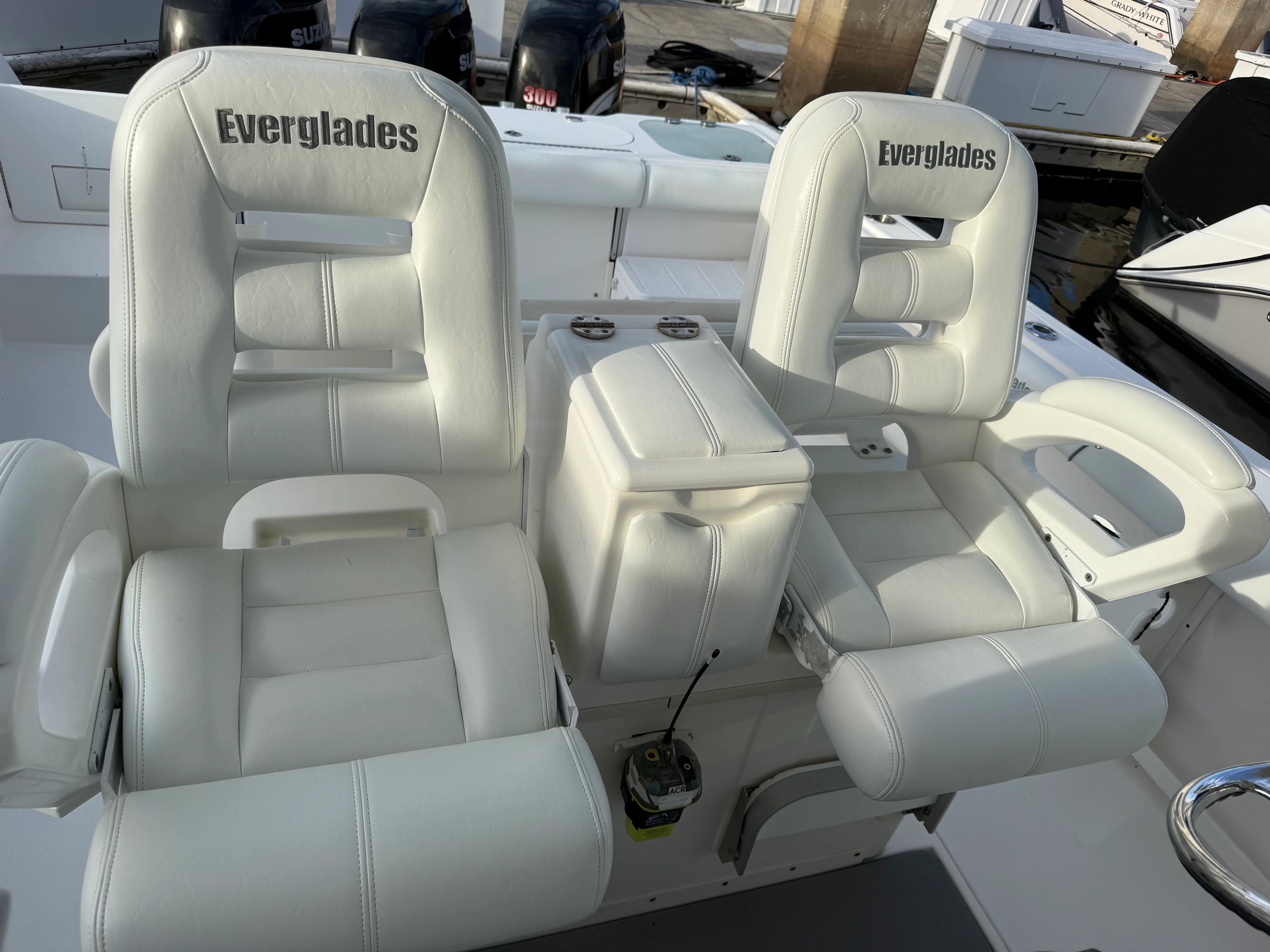 2008 Everglades 350 LX Image Thumbnail #26