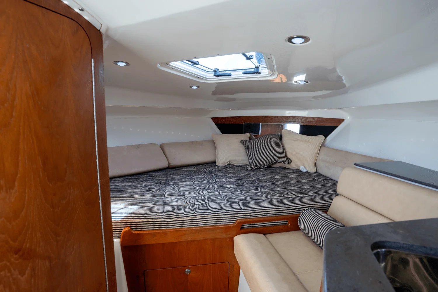 2008 Everglades 350 LX Image Thumbnail #38