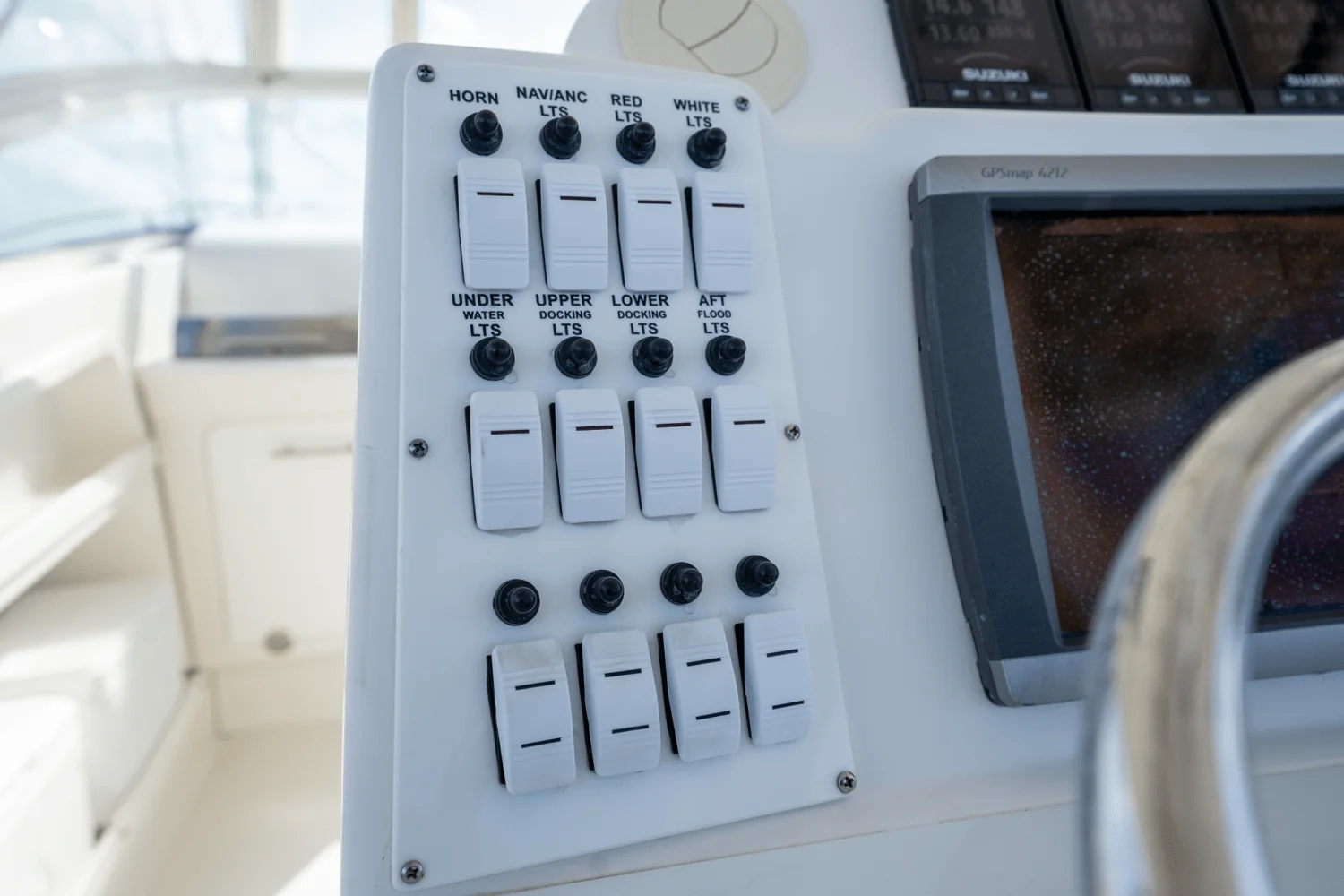 2008 Everglades 350 LX Image Thumbnail #18