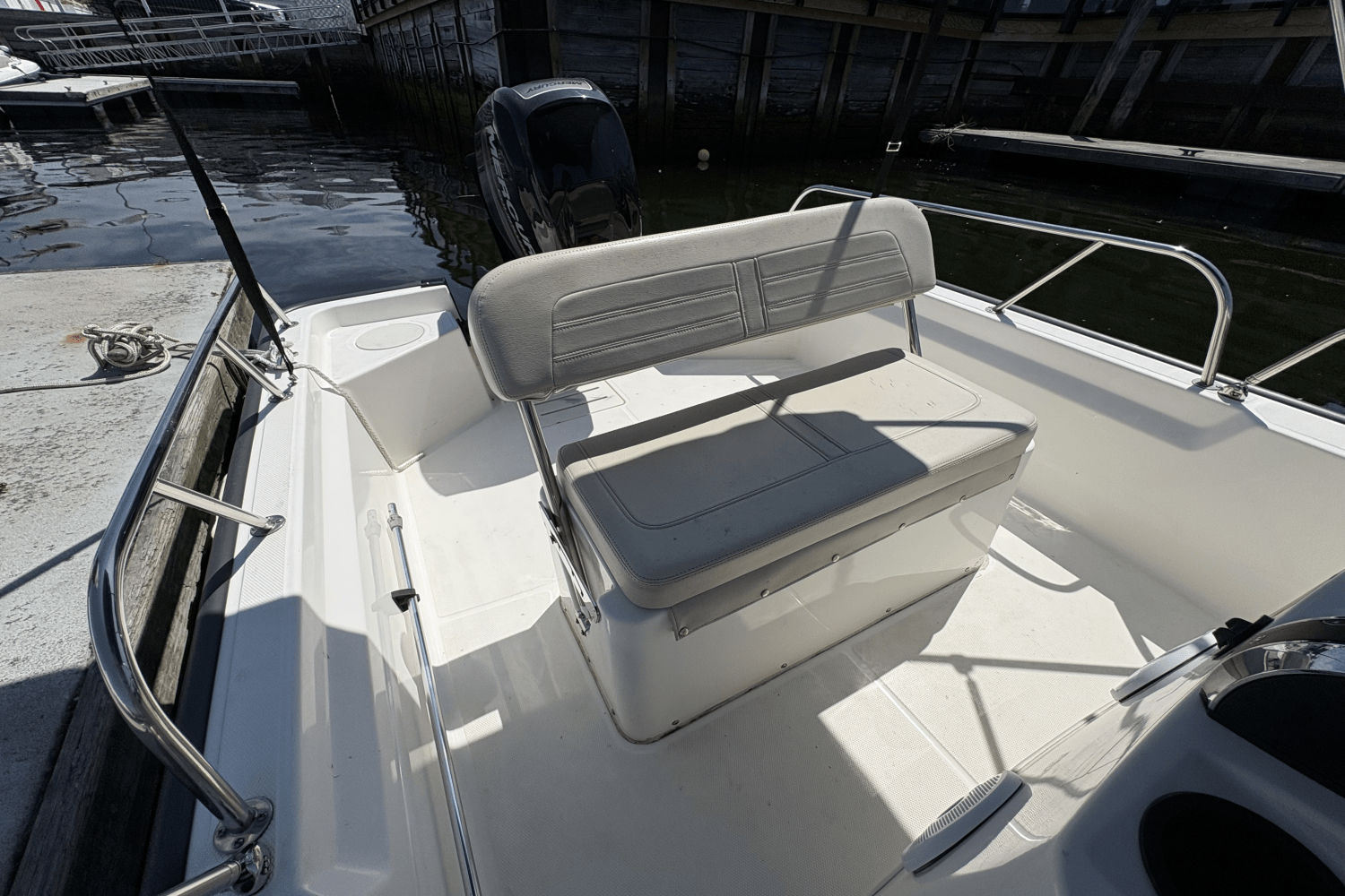 2019 Boston Whaler 150 MONTAUK Image Thumbnail #3