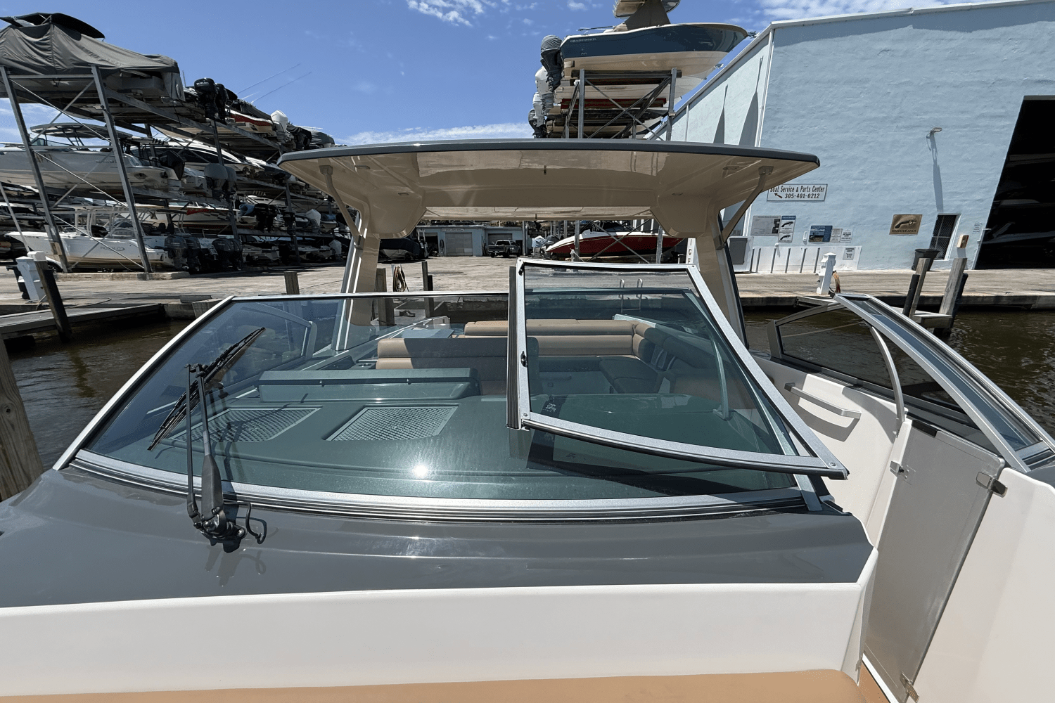 2022 Aviara AV 32 Image Thumbnail #17