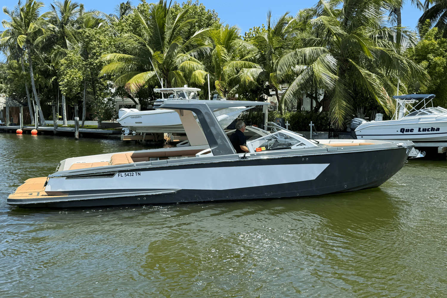 2022 Aviara AV 32 Image Thumbnail #2