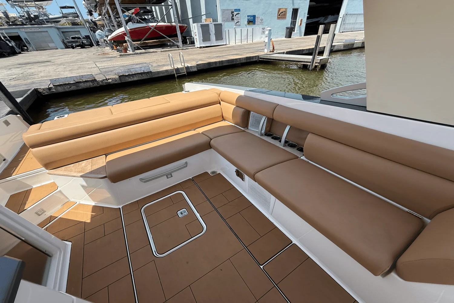 2022 Aviara AV 32 Image Thumbnail #19