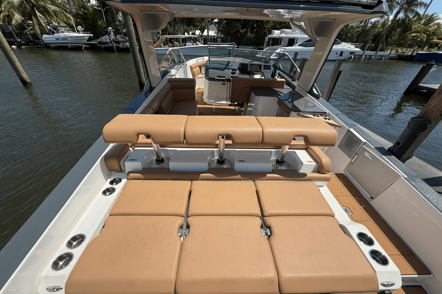 2022 Aviara AV 32 Image Thumbnail #21