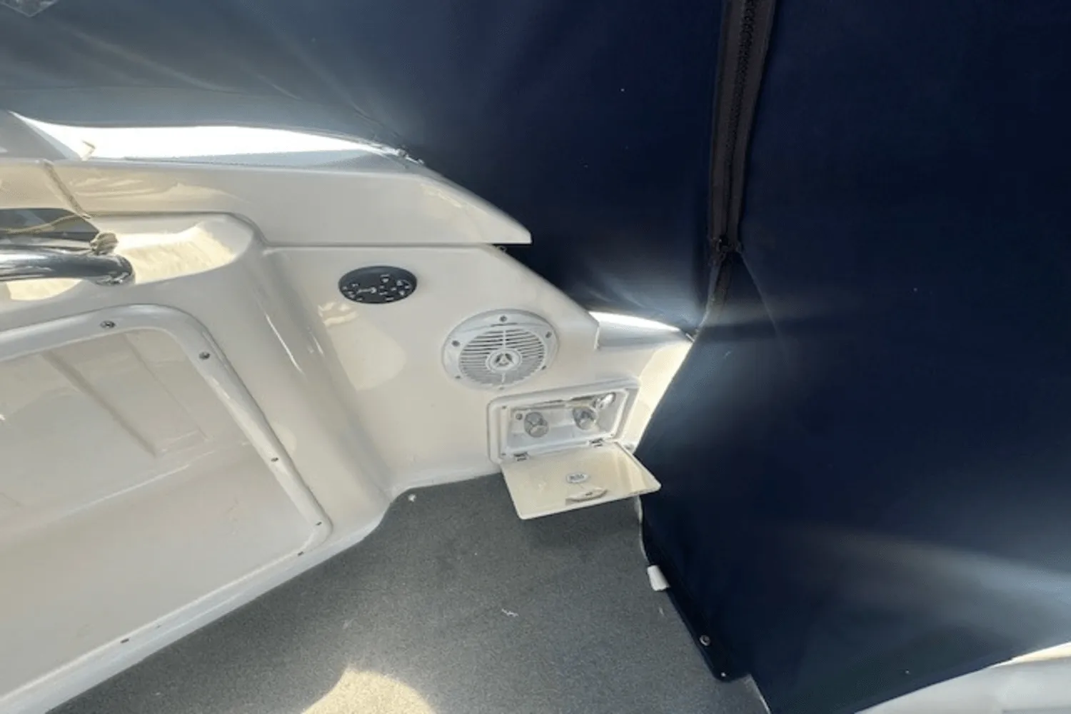 2008 Regal 2860 WINDOW EXPRESS Image Thumbnail #11