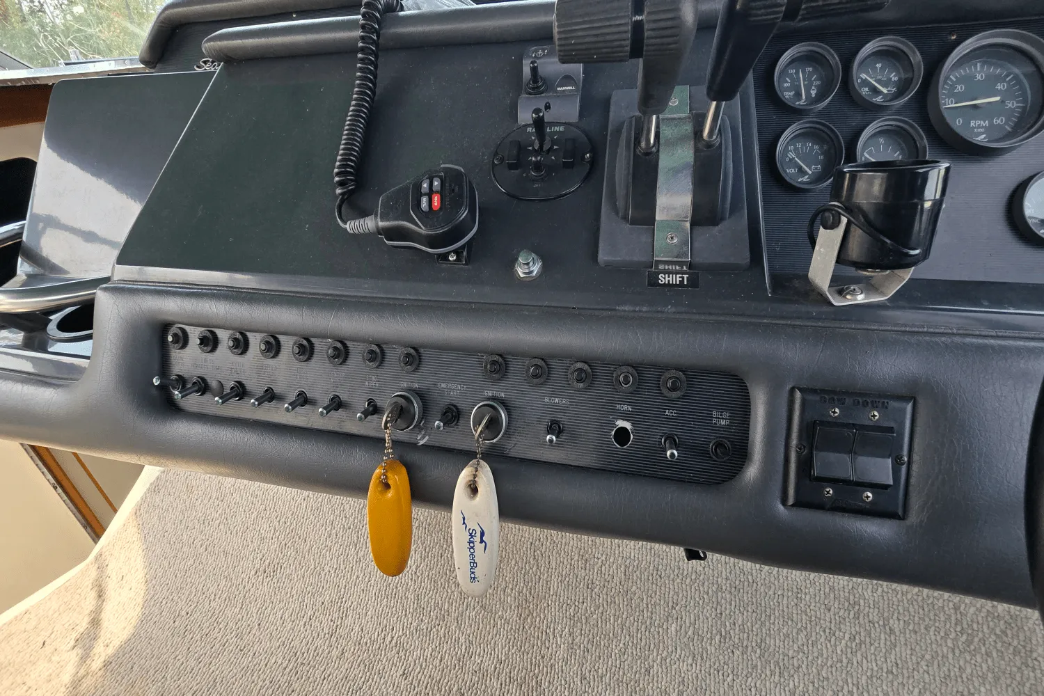 1991 Sea Ray 310 SUNDANCER Image Thumbnail #11