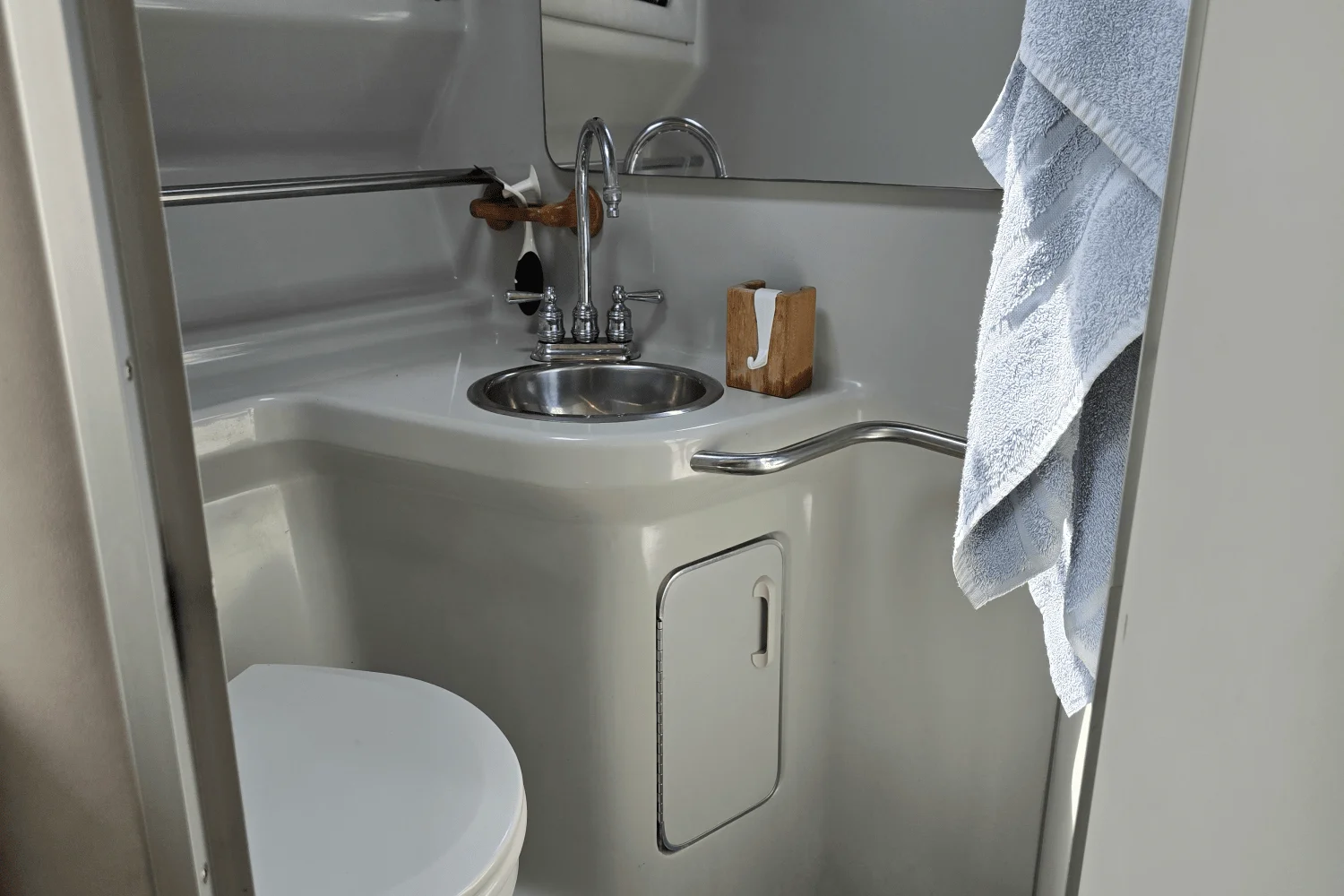 1991 Sea Ray 310 SUNDANCER Image Thumbnail #16