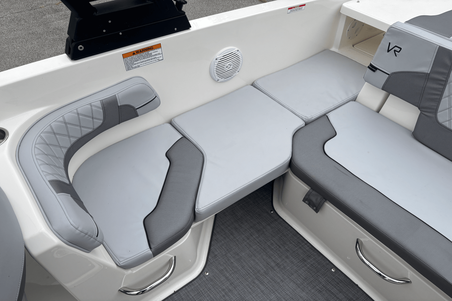 2023 Bayliner VR 6 Image Thumbnail #19