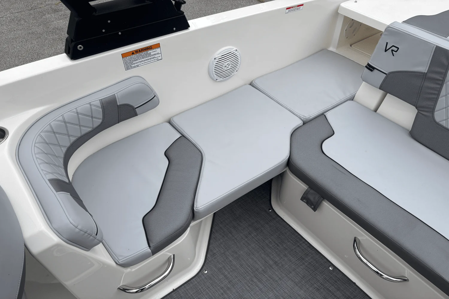 2023 Bayliner VR 6 Image Thumbnail #19