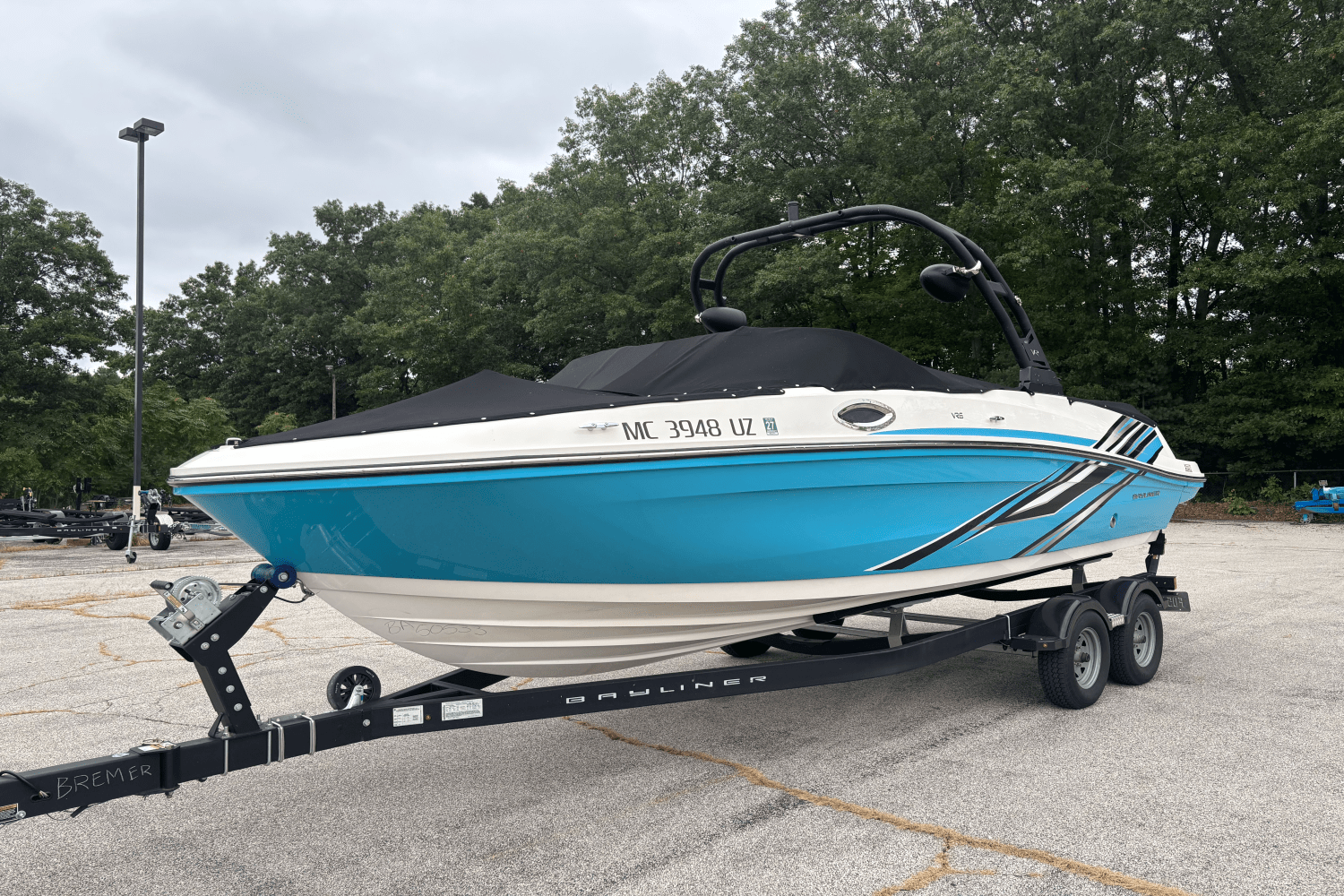 2023 Bayliner VR 6 Image Thumbnail #2