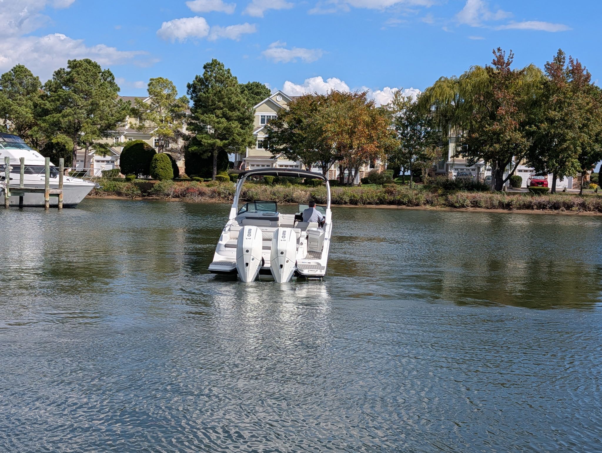 2026 Sea Ray SDX 290 Outboard Image Thumbnail #4